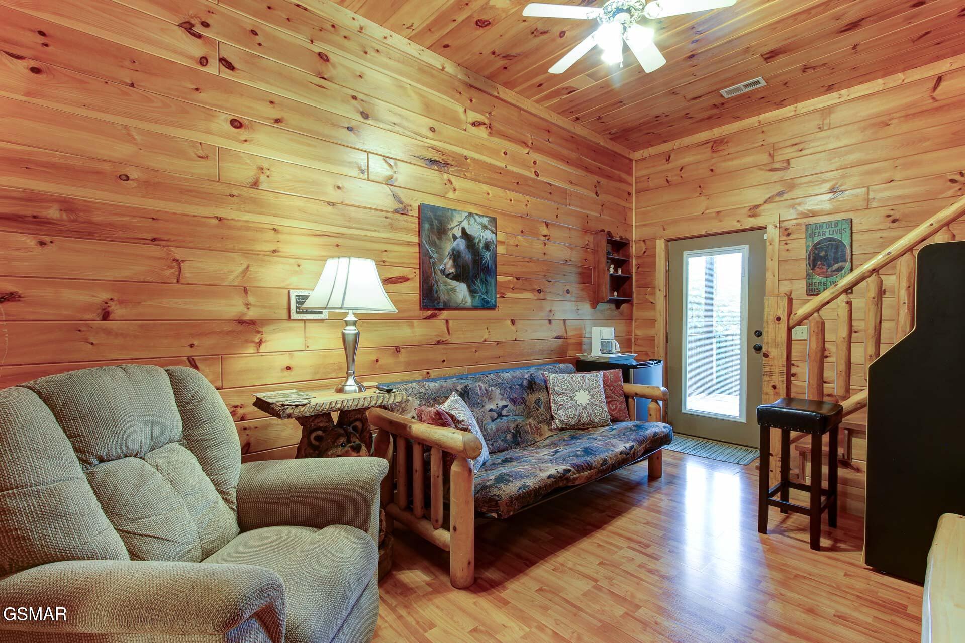 Sevierville, Tennessee, 37876, United States, 2 Bedrooms Bedrooms, ,2 BathroomsBathrooms,Residential,For Sale,1873057