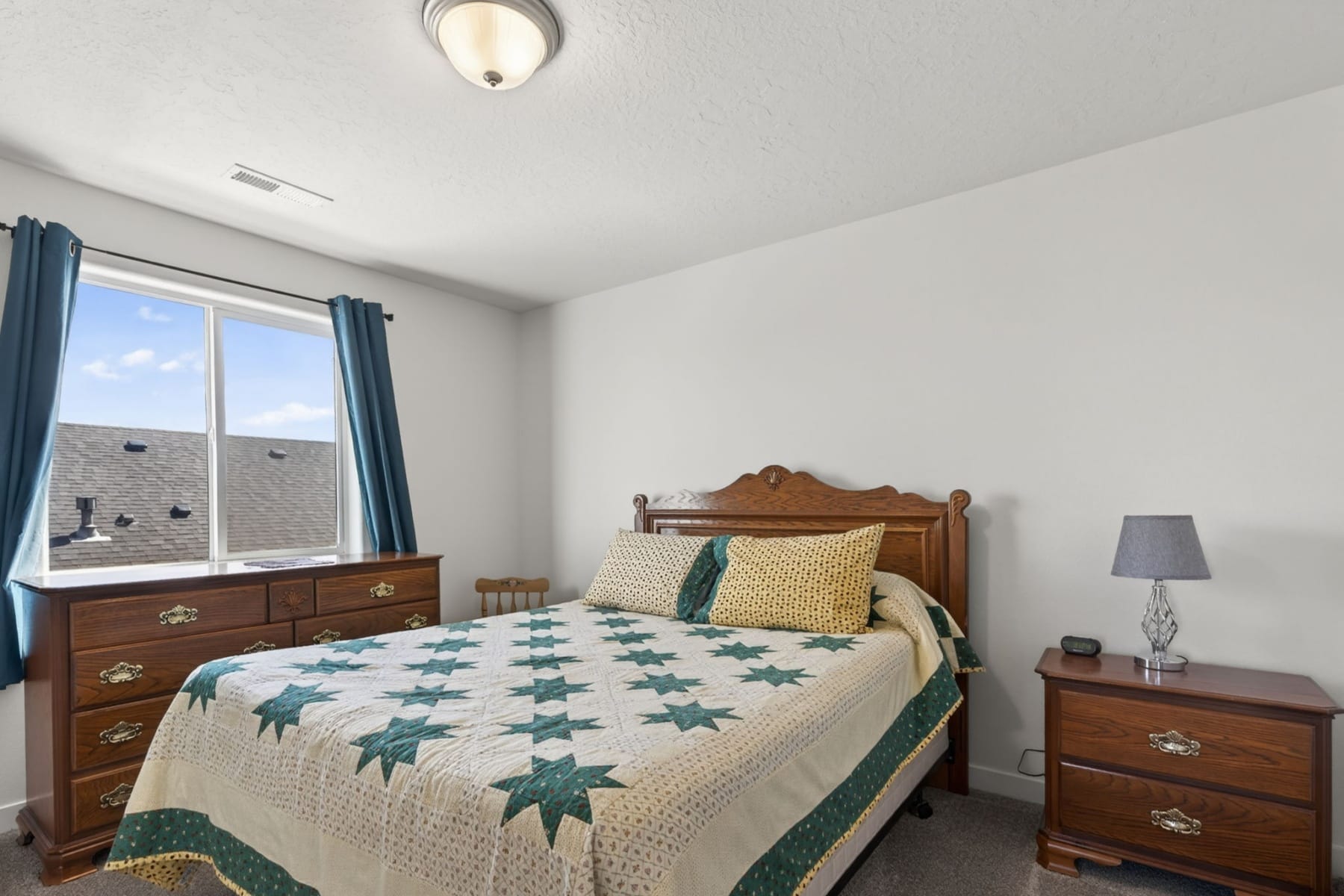  3461 NW 9th Street Redmond, OR 97756 - 物件實景