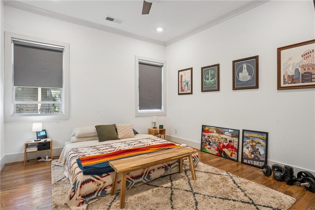 Atlanta, Georgia, 30310, United States, 3 Bedrooms Bedrooms, ,2 BathroomsBathrooms,Residential,For Sale,1991522