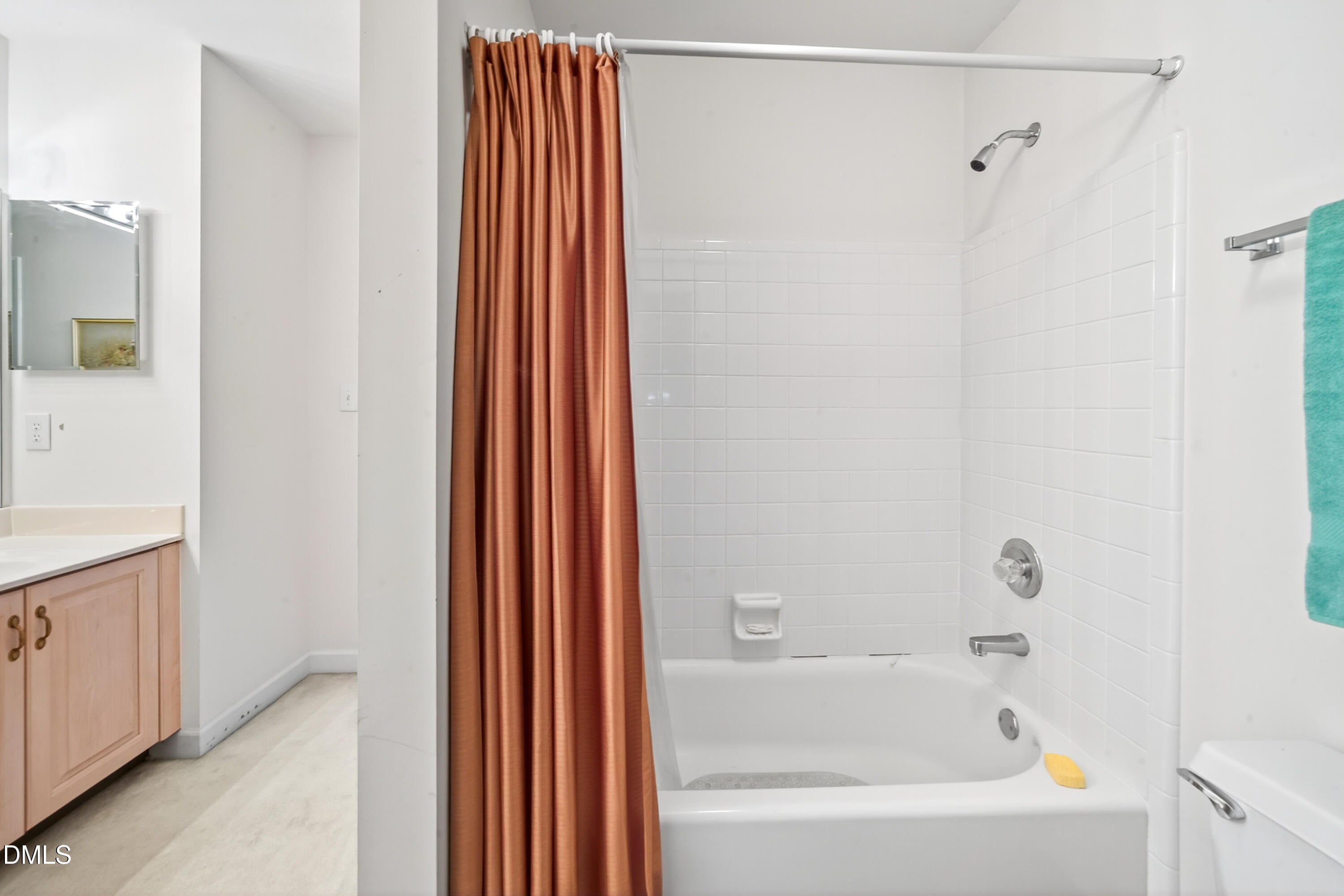 Cary, North Carolina, 27518, United States, 4 Bedrooms Bedrooms, ,3 BathroomsBathrooms,Residential,For Sale,1958706