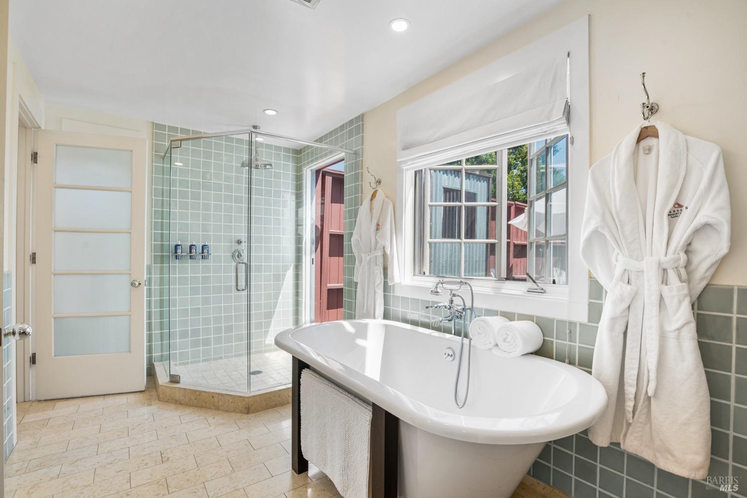 Napa, California, 94559, United States, 3 Bedrooms Bedrooms, ,4 BathroomsBathrooms,Residential,For Sale,1796992