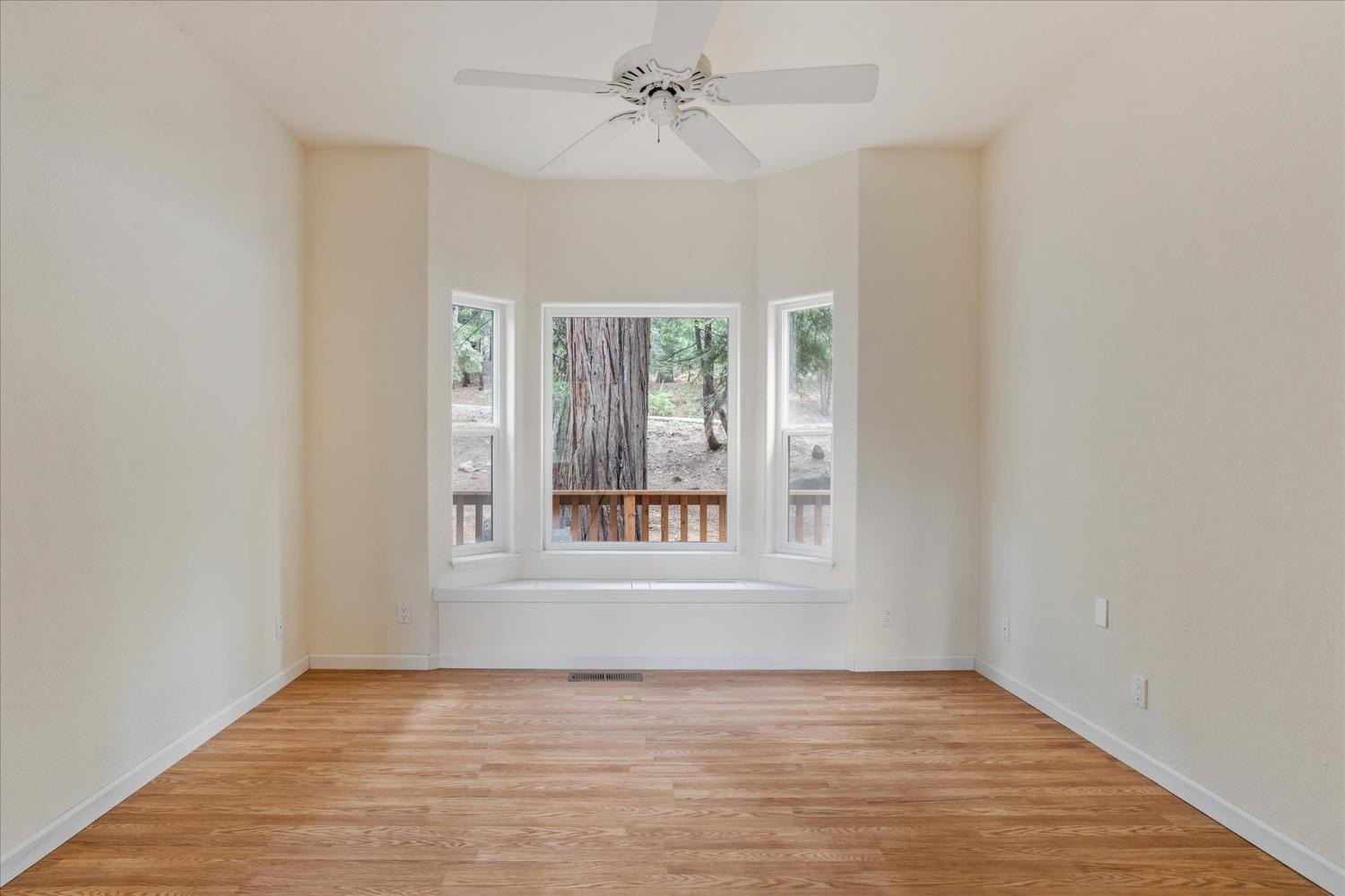 Arnold, California, 95223, United States, 3 Bedrooms Bedrooms, ,4 BathroomsBathrooms,Residential,For Sale,1924050