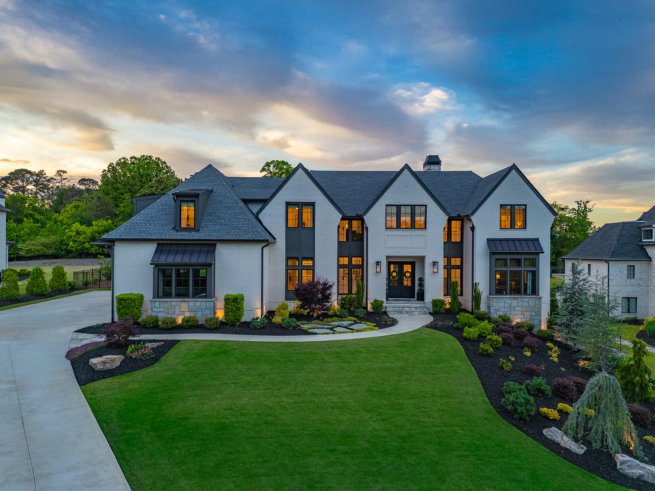  Move-in Perfect Luxury Estate - 物件實景