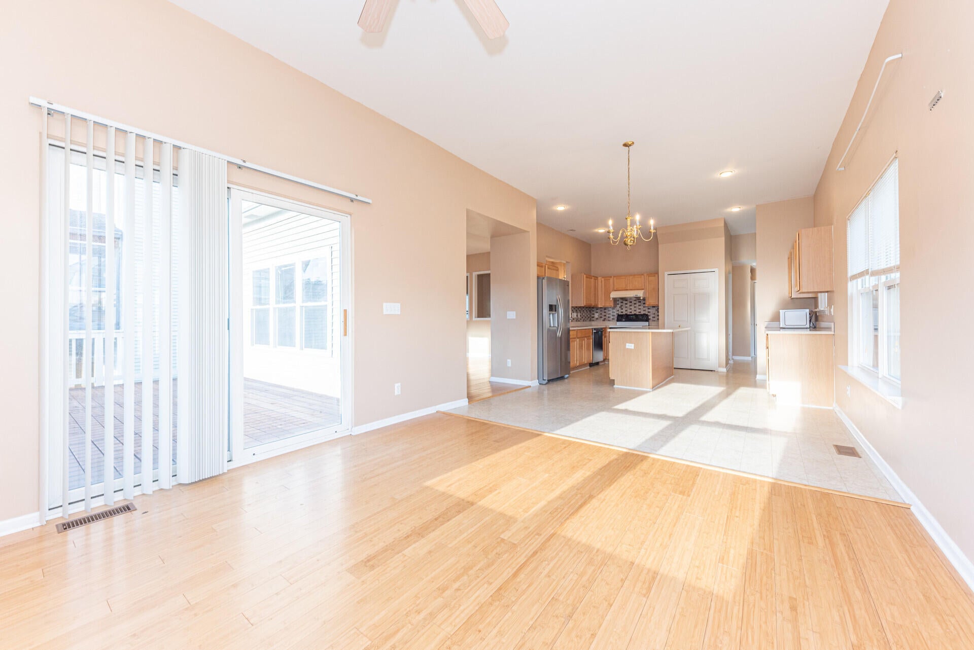 Ann Arbor, Michigan, 48103, United States, 4 Bedrooms Bedrooms, ,3 BathroomsBathrooms,Residential,For Sale,1991592