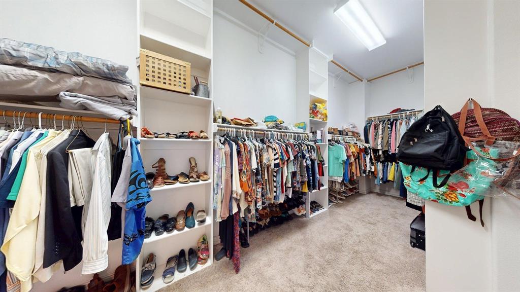 Forney, Texas, 75126, United States, 6 Bedrooms Bedrooms, ,6 BathroomsBathrooms,Residential,For Sale,1991936