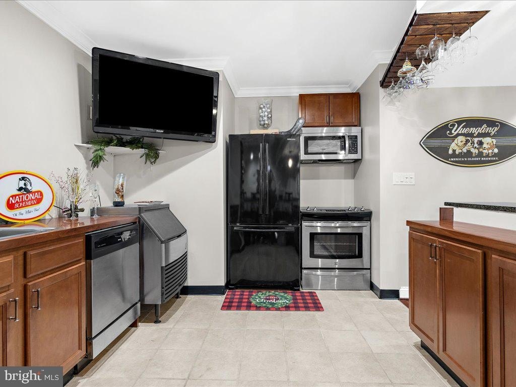 CROWNSVILLE, Maryland, 21032, United States, 4 Bedrooms Bedrooms, ,5 BathroomsBathrooms,Residential,For Sale,1983154