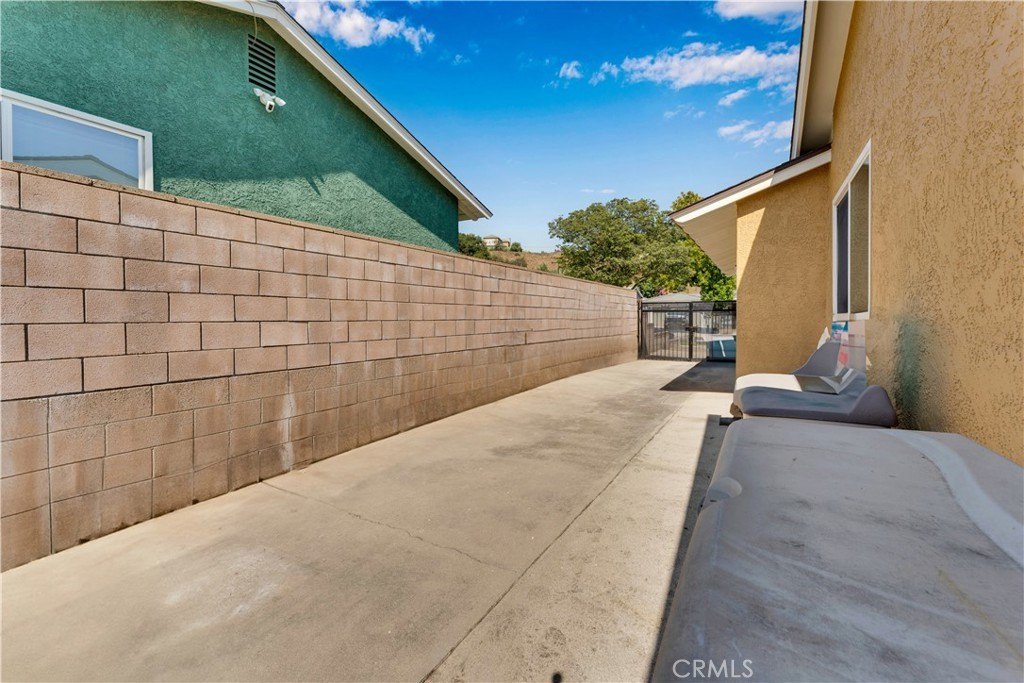 Azusa, California, 91702, United States, 3 Bedrooms Bedrooms, ,2 BathroomsBathrooms,Residential,For Sale,1910708
