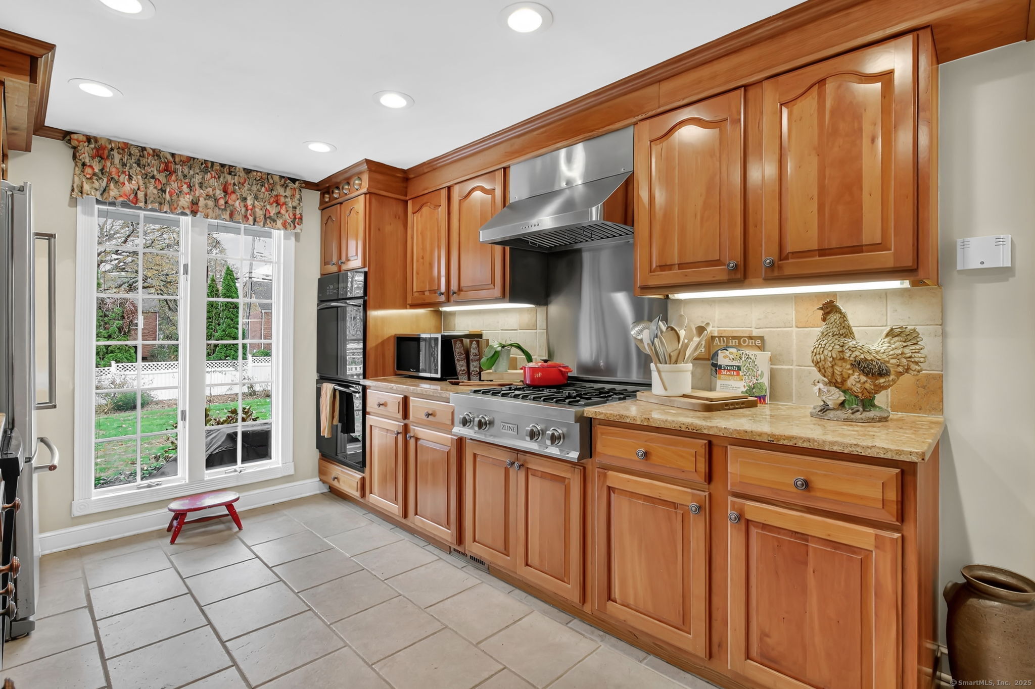 Glastonbury, Connecticut, 06033, United States, 4 Bedrooms Bedrooms, ,3 BathroomsBathrooms,Residential,For Sale,1988167