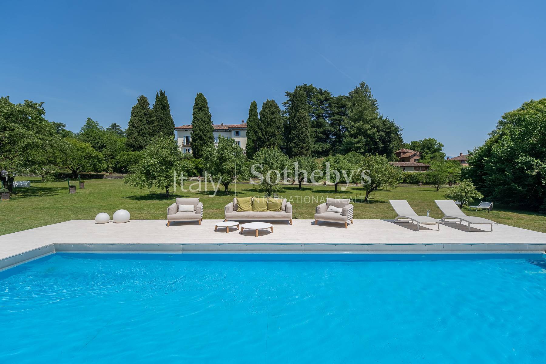  Charming mansion overlooking the Italian garden - 物件實景