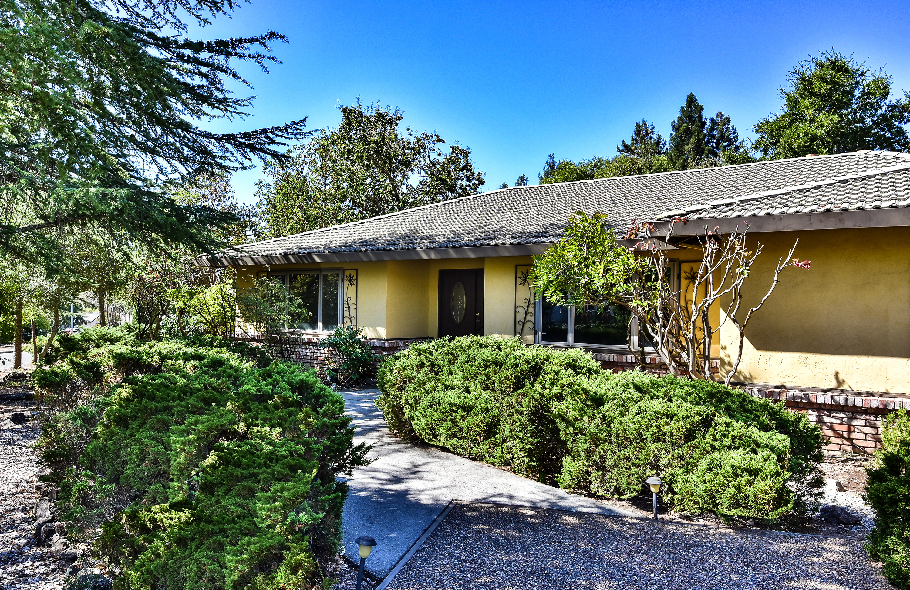  16398 La Grama Street - 物件實景