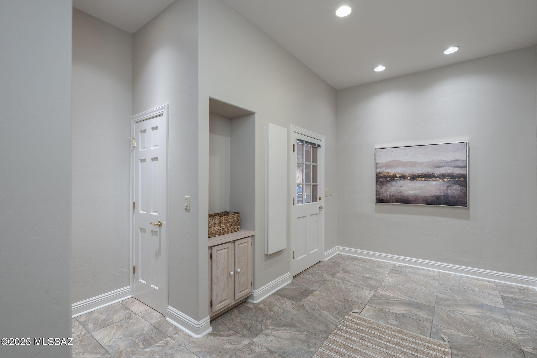 Tucson, Arizona, 85718, United States, 4 Bedrooms Bedrooms, ,4 BathroomsBathrooms,Residential,For Sale,1837380