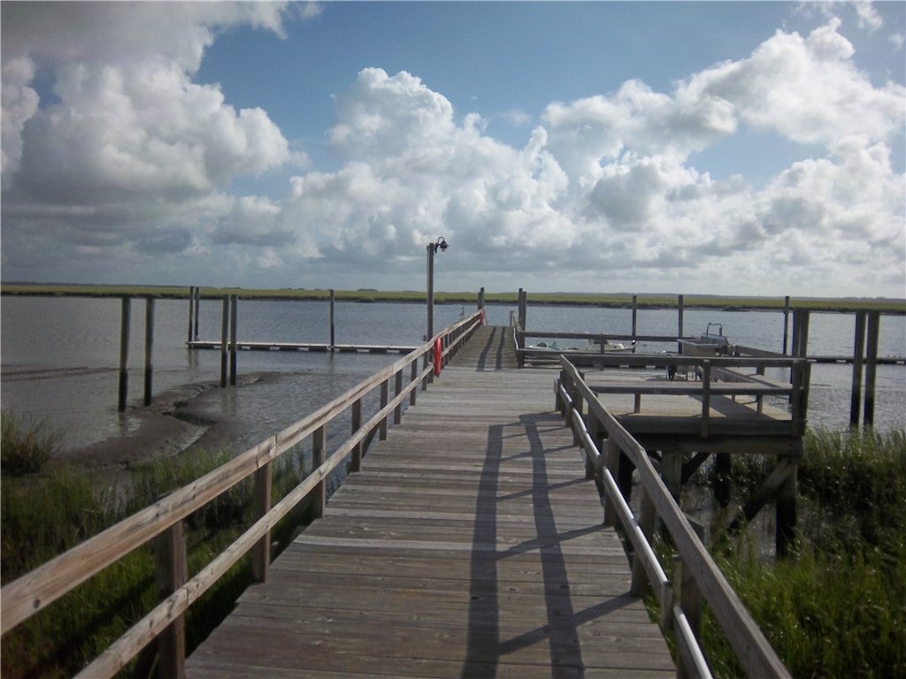 Brunswick, Georgia, 31520, United States, 3 Bedrooms Bedrooms, ,3 BathroomsBathrooms,Residential,For Sale,1895763