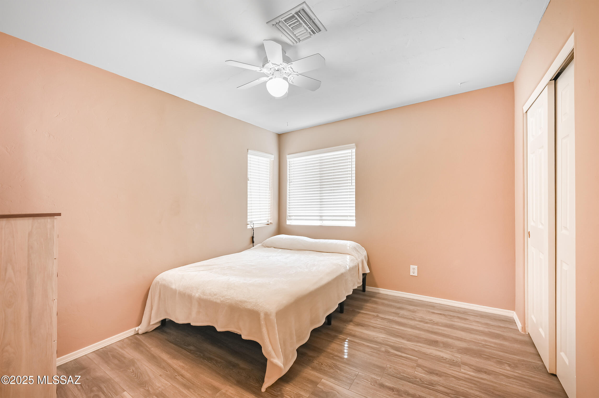 Oro Valley, Arizona, 85737, United States, 5 Bedrooms Bedrooms, ,3 BathroomsBathrooms,Residential,For Sale,1954798