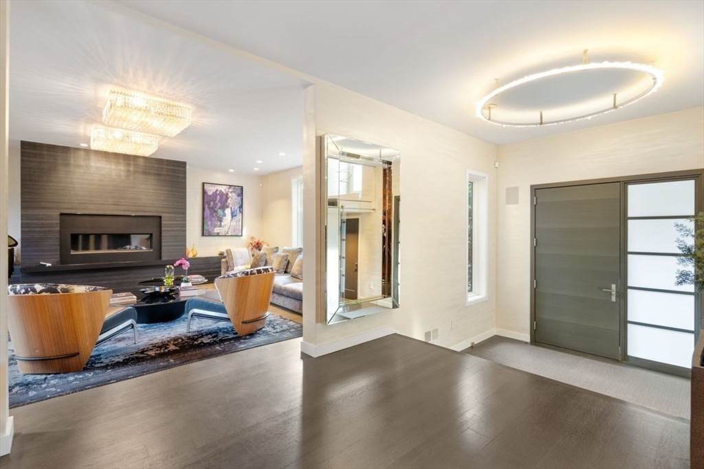 Brookline, Massachusetts, 02467, United States, 5 Bedrooms Bedrooms, ,6 BathroomsBathrooms,Residential,For Sale,1686608