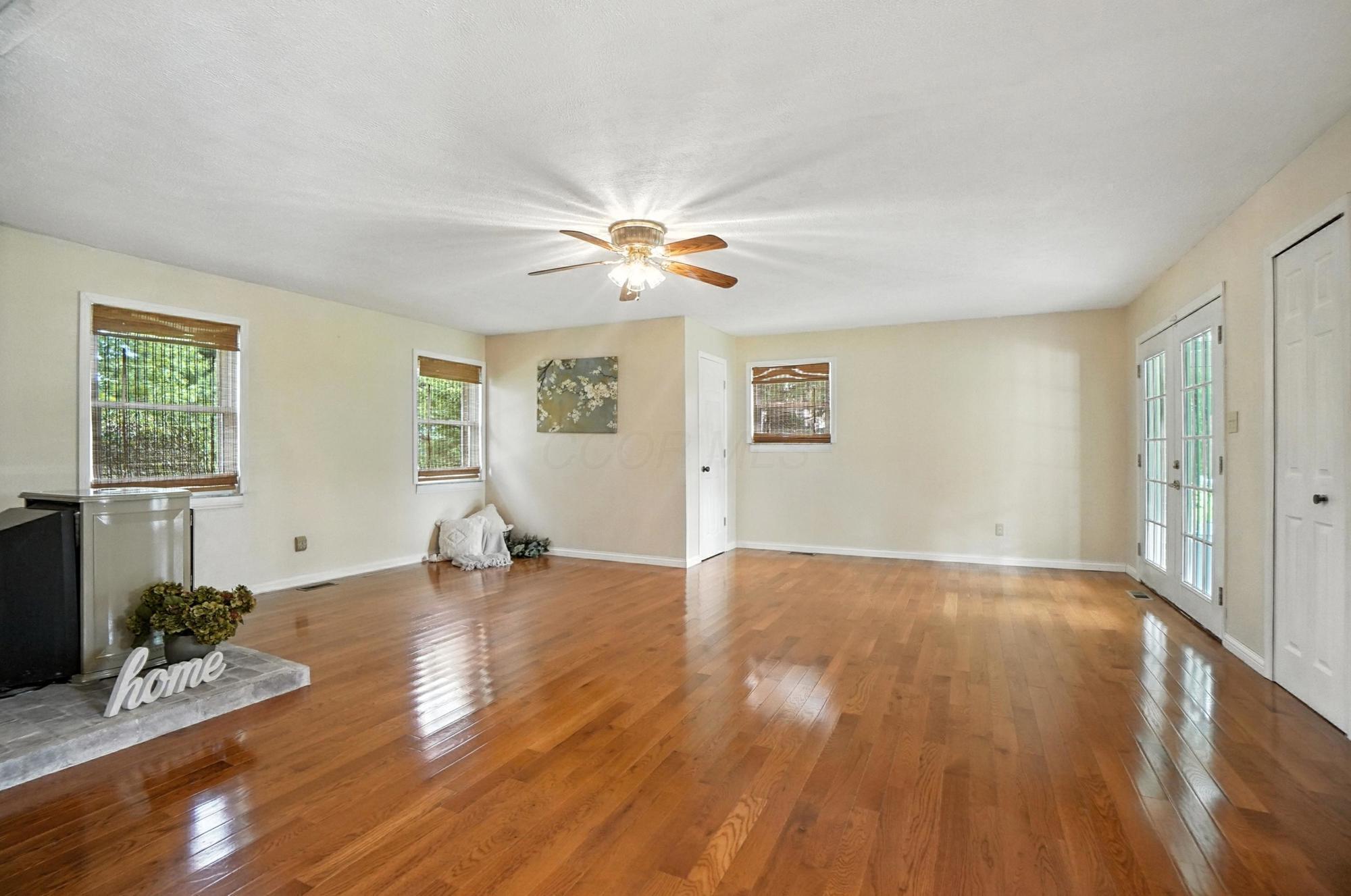 Johnstown, Ohio, 43031, United States, 3 Bedrooms Bedrooms, ,2 BathroomsBathrooms,Residential,For Sale,1896199