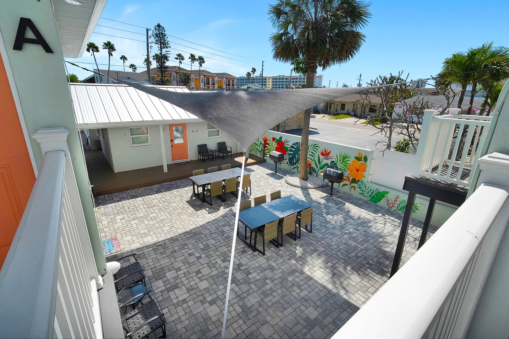 Redington Shores, Florida, 33708, United States, 5 Bedrooms Bedrooms, ,8 BathroomsBathrooms,Residential,For Sale,1977851