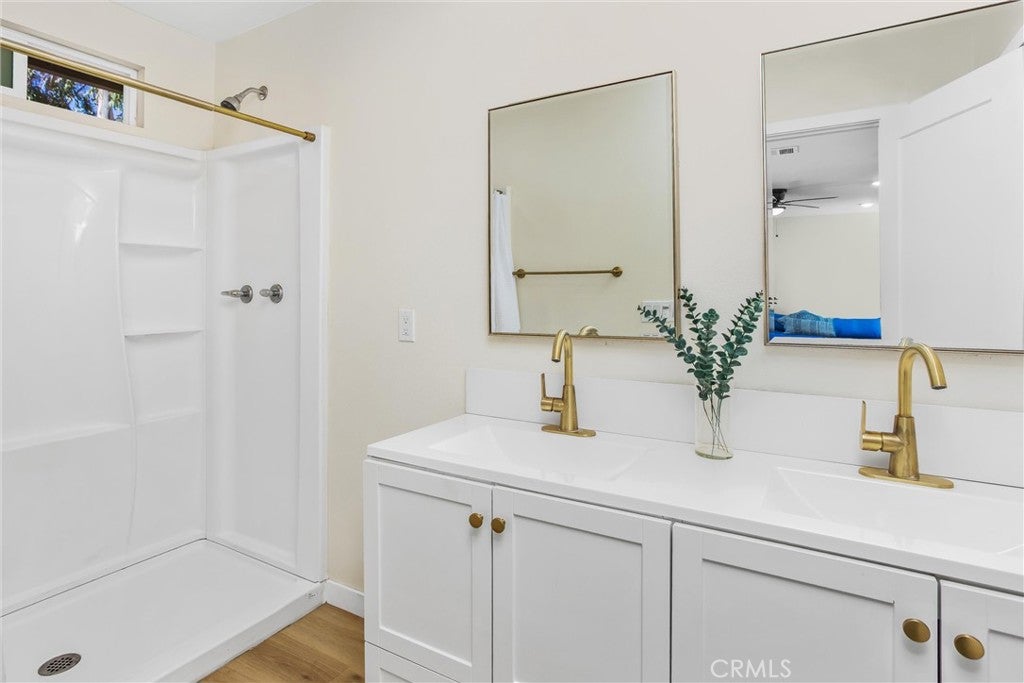 Yucaipa, California, 92399, United States, 7 Bedrooms Bedrooms, ,5 BathroomsBathrooms,Residential,For Sale,1975873