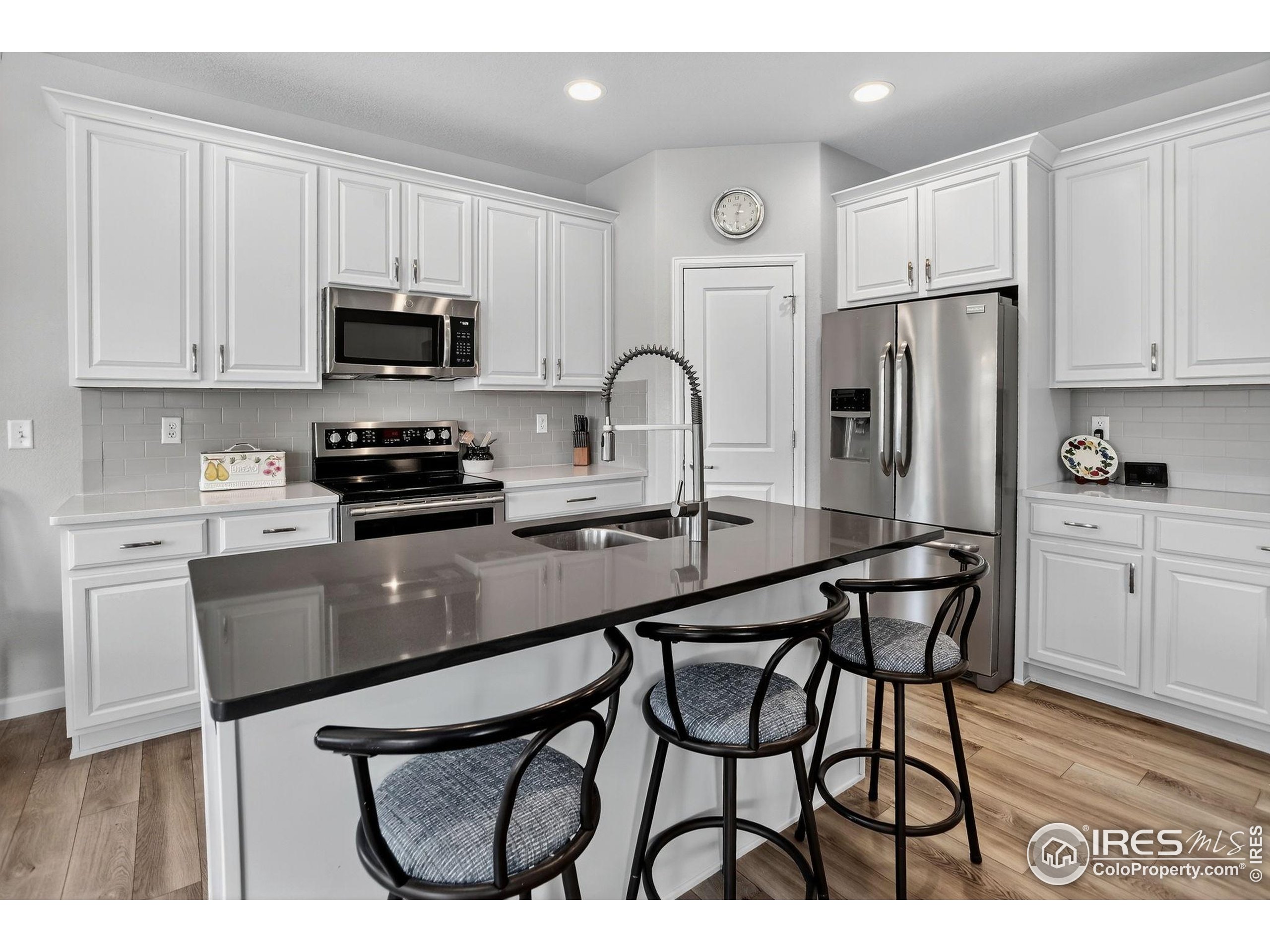 Windsor, Colorado, 80550, United States, 3 Bedrooms Bedrooms, ,1 BathroomBathrooms,Residential,For Sale,1932805
