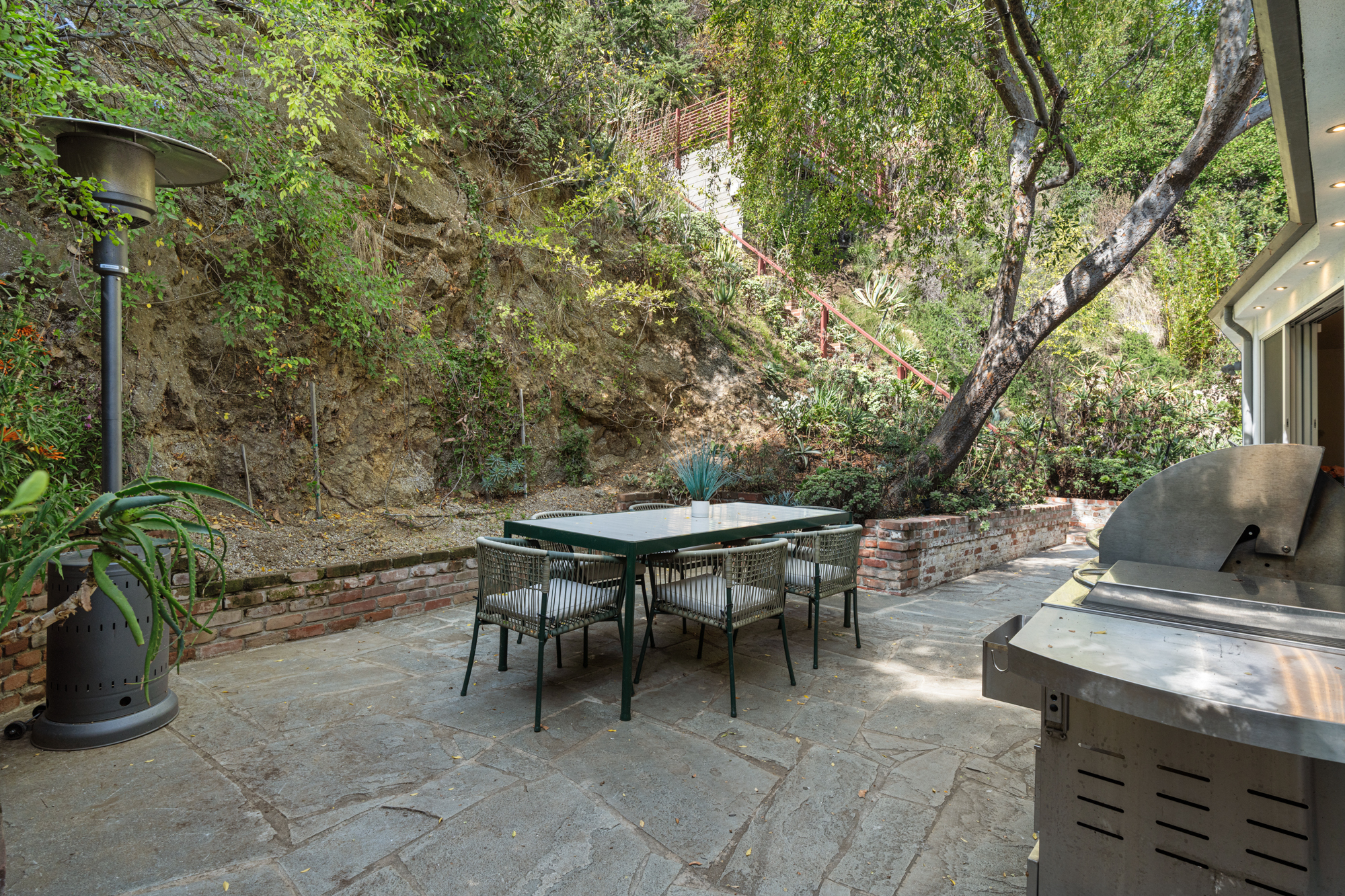 1853 Nichols Canyon Rd - 物件實景
