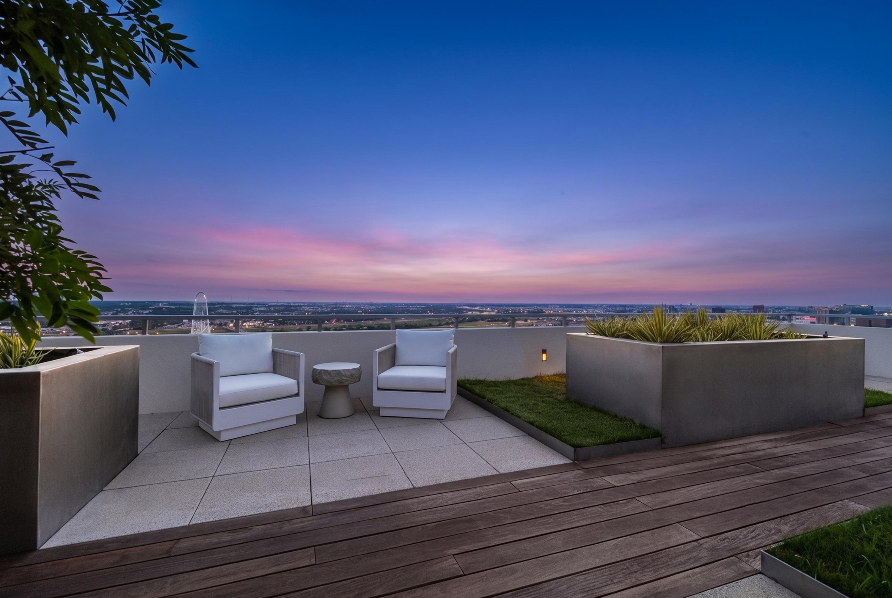  The House, Unit 2701 — 27th Floor Penthouse - 物件實景