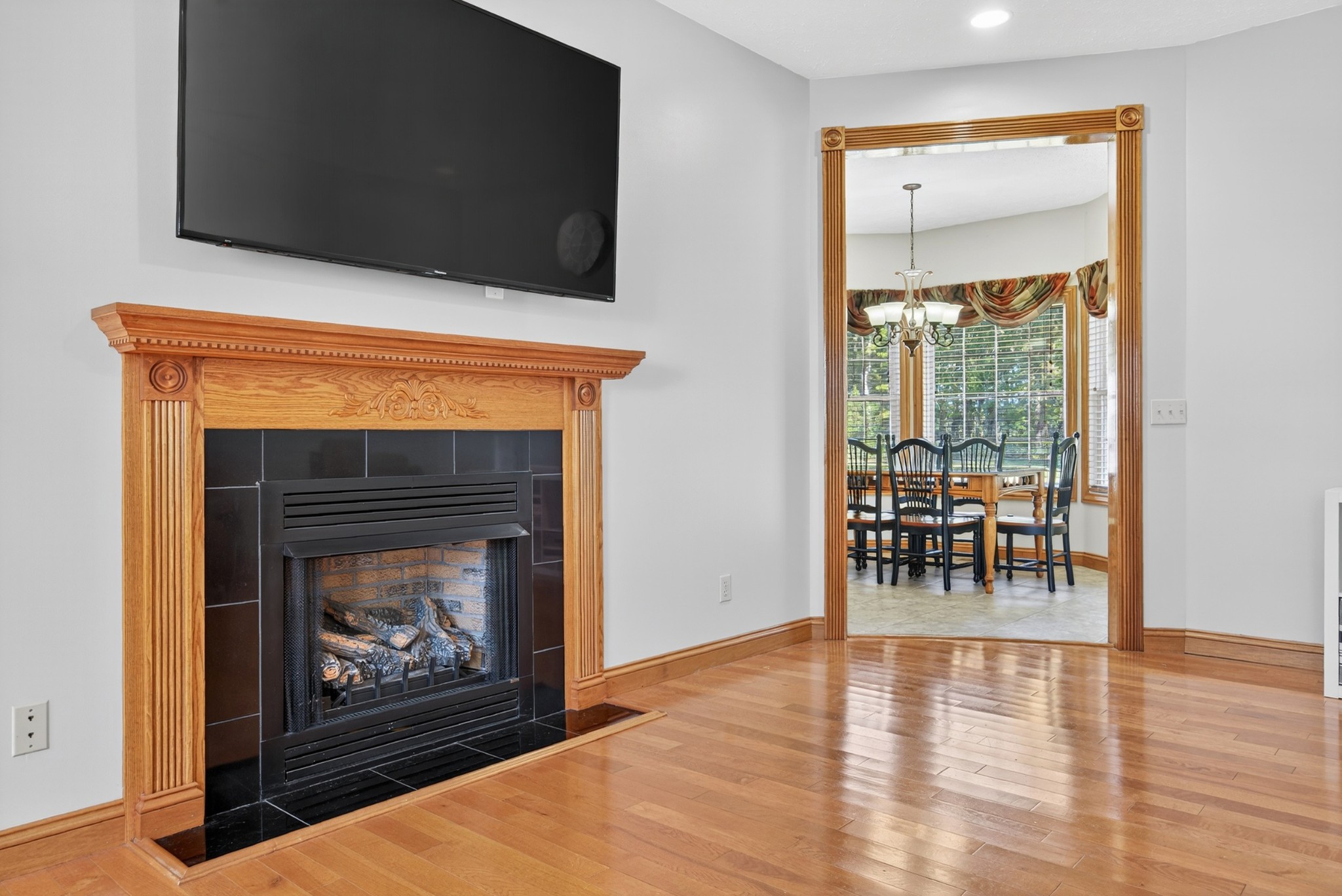 Puryear, Tennessee, 38251, United States, 4 Bedrooms Bedrooms, ,4 BathroomsBathrooms,Residential,For Sale,1981229