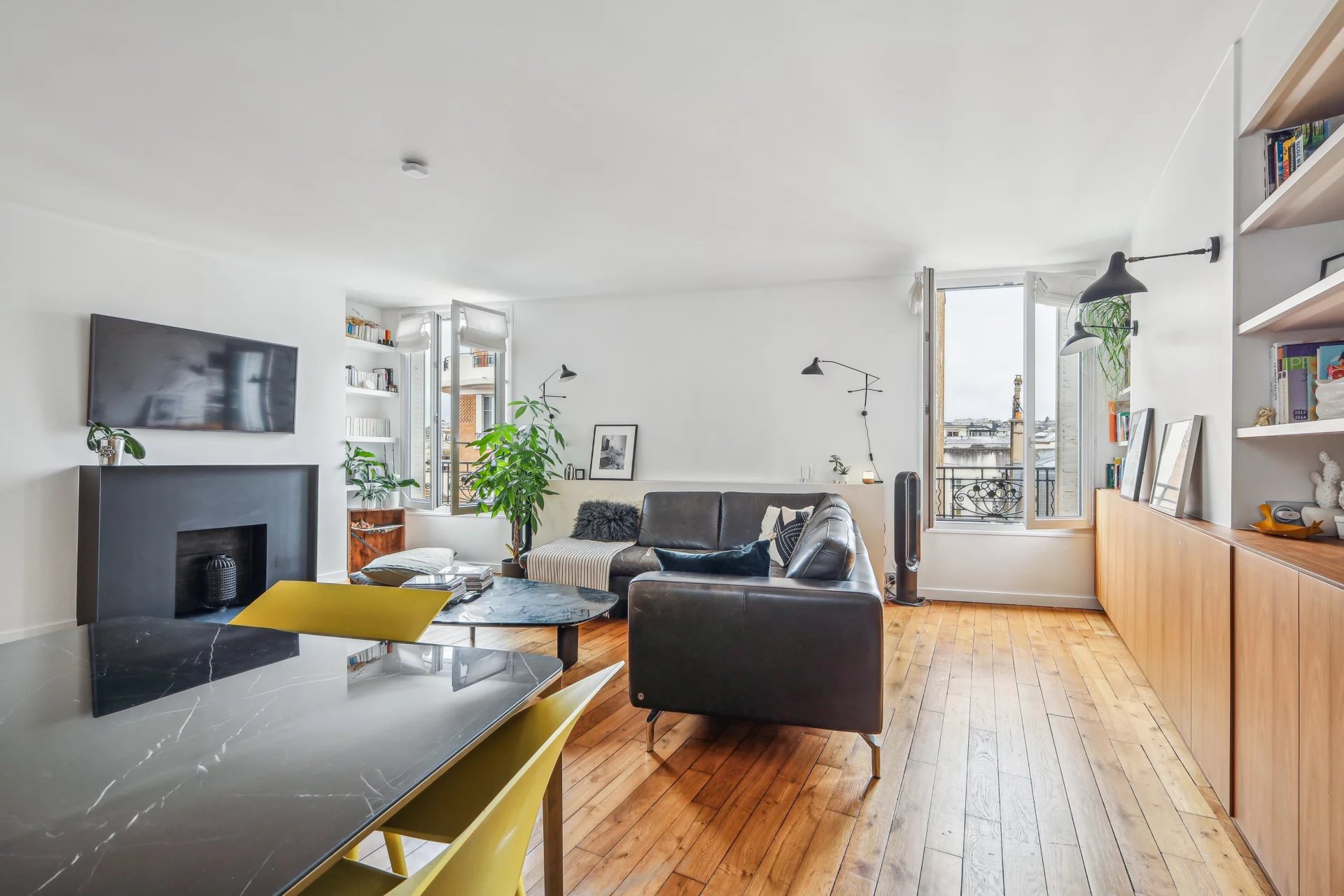 Boulogne-Billancourt, Île-de-France, 92100, FR, 2 Bedrooms Bedrooms, ,2 BathroomsBathrooms,Residential,For Sale,1668545