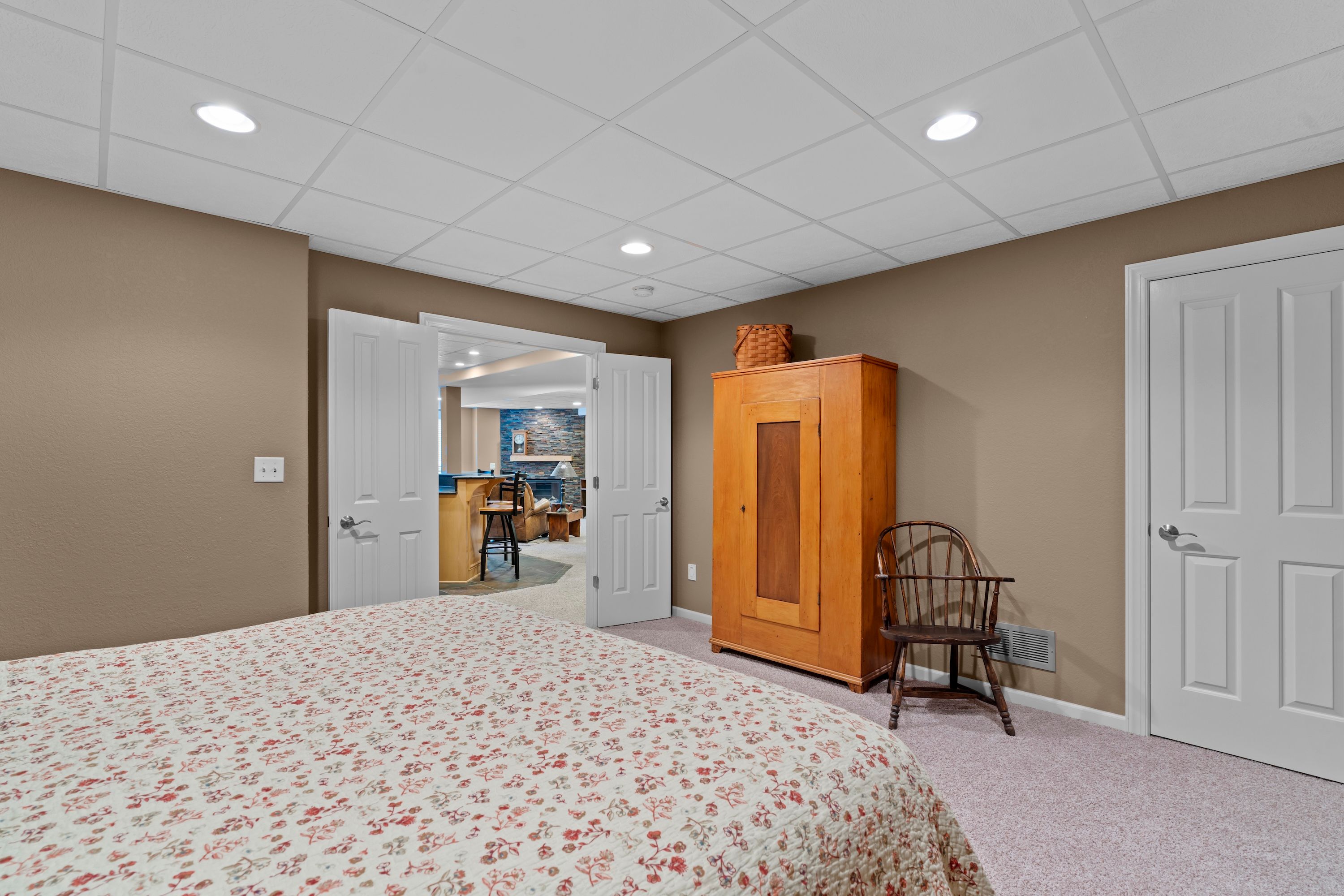  W230N7956 Bluebill Drive, Sussex, WI 53089 - 物件實景