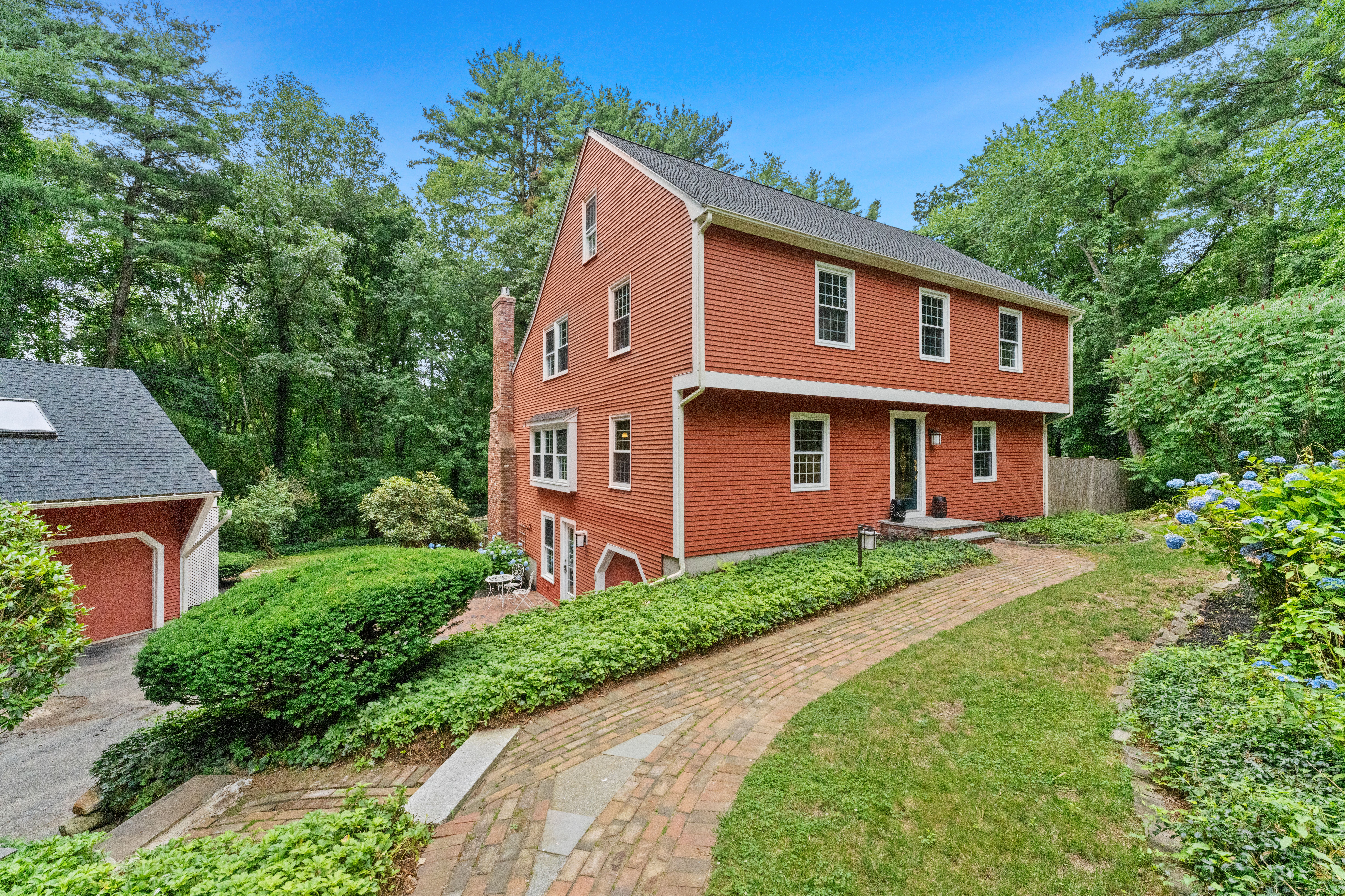 8 Partridge Hill Road 