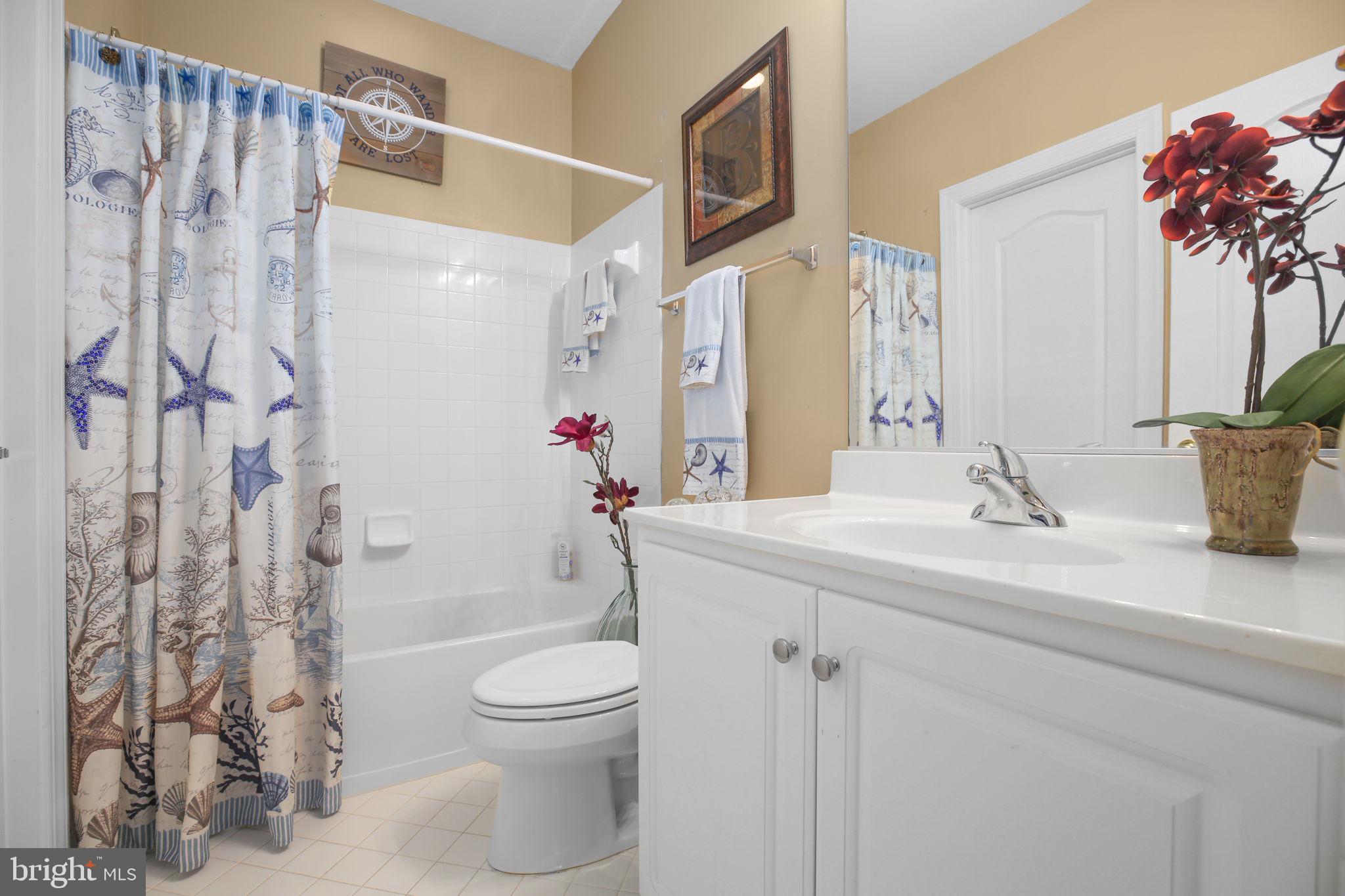 Woodbridge, Virginia, 22192, United States, 5 Bedrooms Bedrooms, ,5 BathroomsBathrooms,Residential,For Sale,1987362