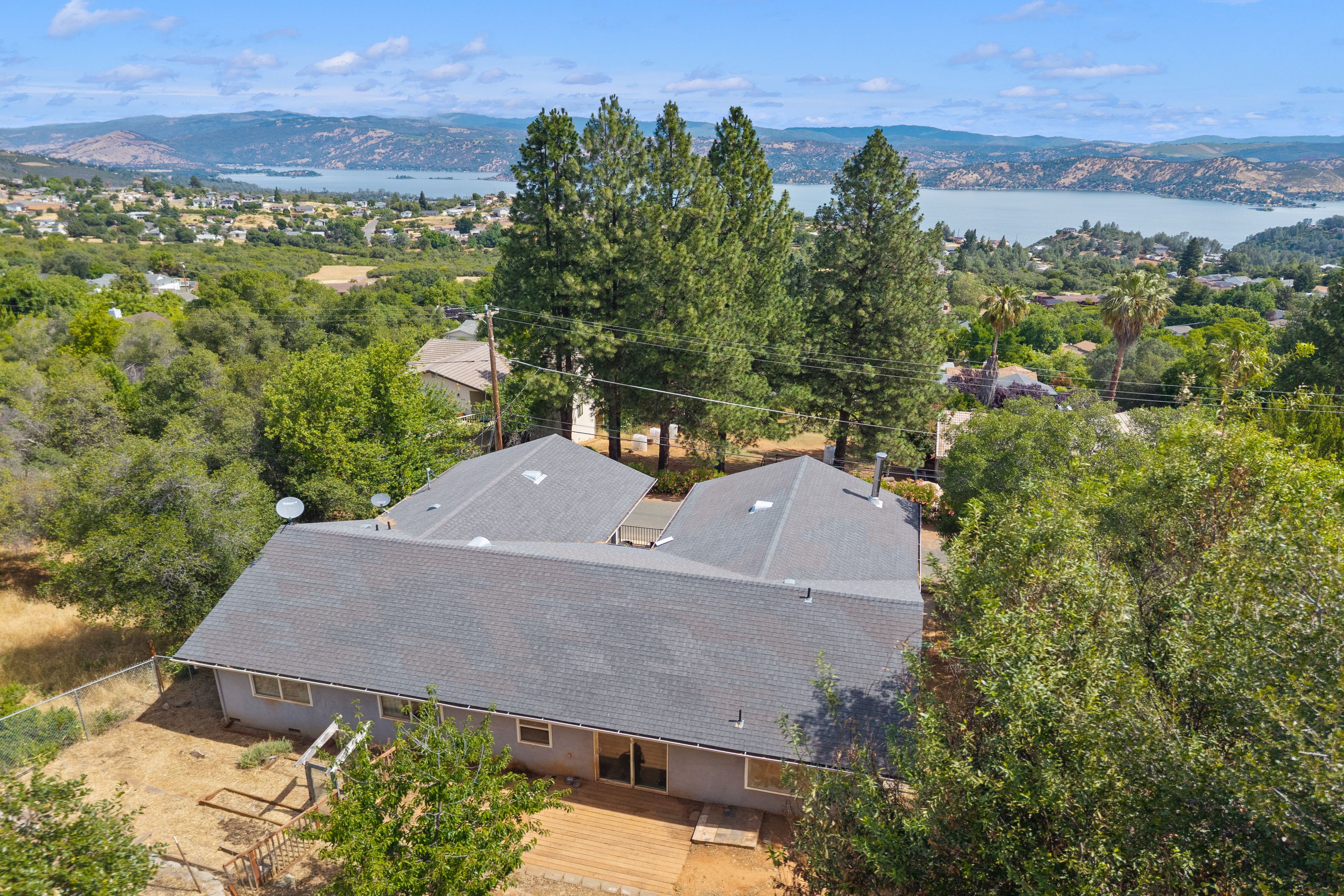  9289 Hoopa Drive - 物件實景