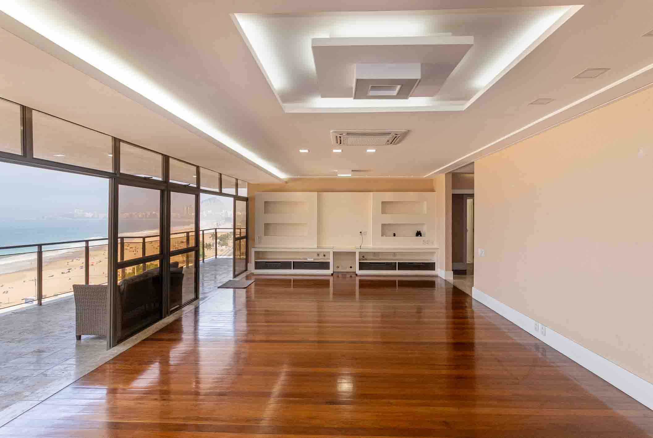  Landmark oceanfront apartment in one of Leme’s most established buildings - 物件實景