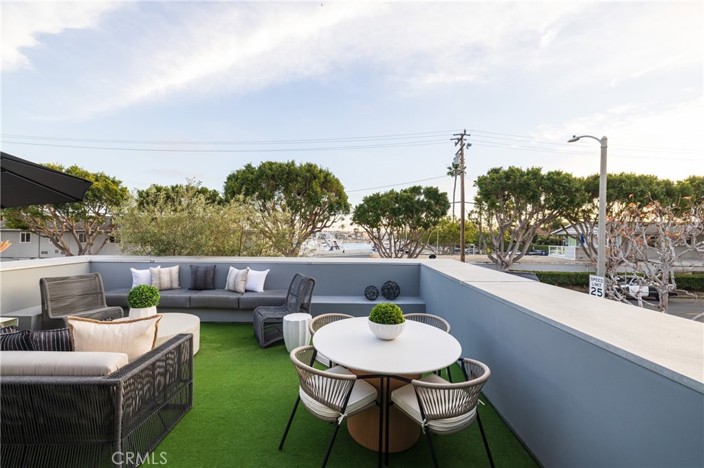 Newport Beach, California, 92660, United States, 4 Bedrooms Bedrooms, ,4 BathroomsBathrooms,Residential,For Sale,1751801