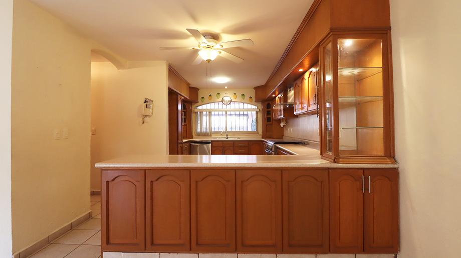 Guadalajara, Jalisco, 44520, Mexico, 4 Bedrooms Bedrooms, ,3 BathroomsBathrooms,Residential,For Sale,1916689