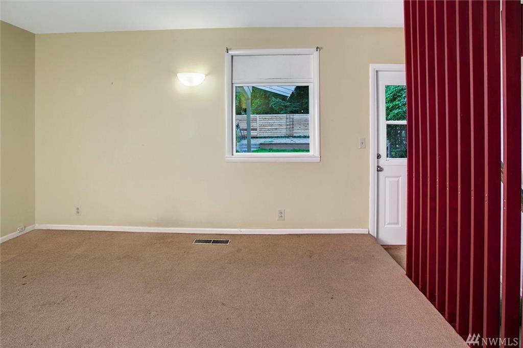 8911 20th Ave NE, Seattle, Washington, 98115, United States, 2 Bedrooms Bedrooms, ,1 BathroomBathrooms,Residential,For Sale,8911 20th Ave NE,1462257