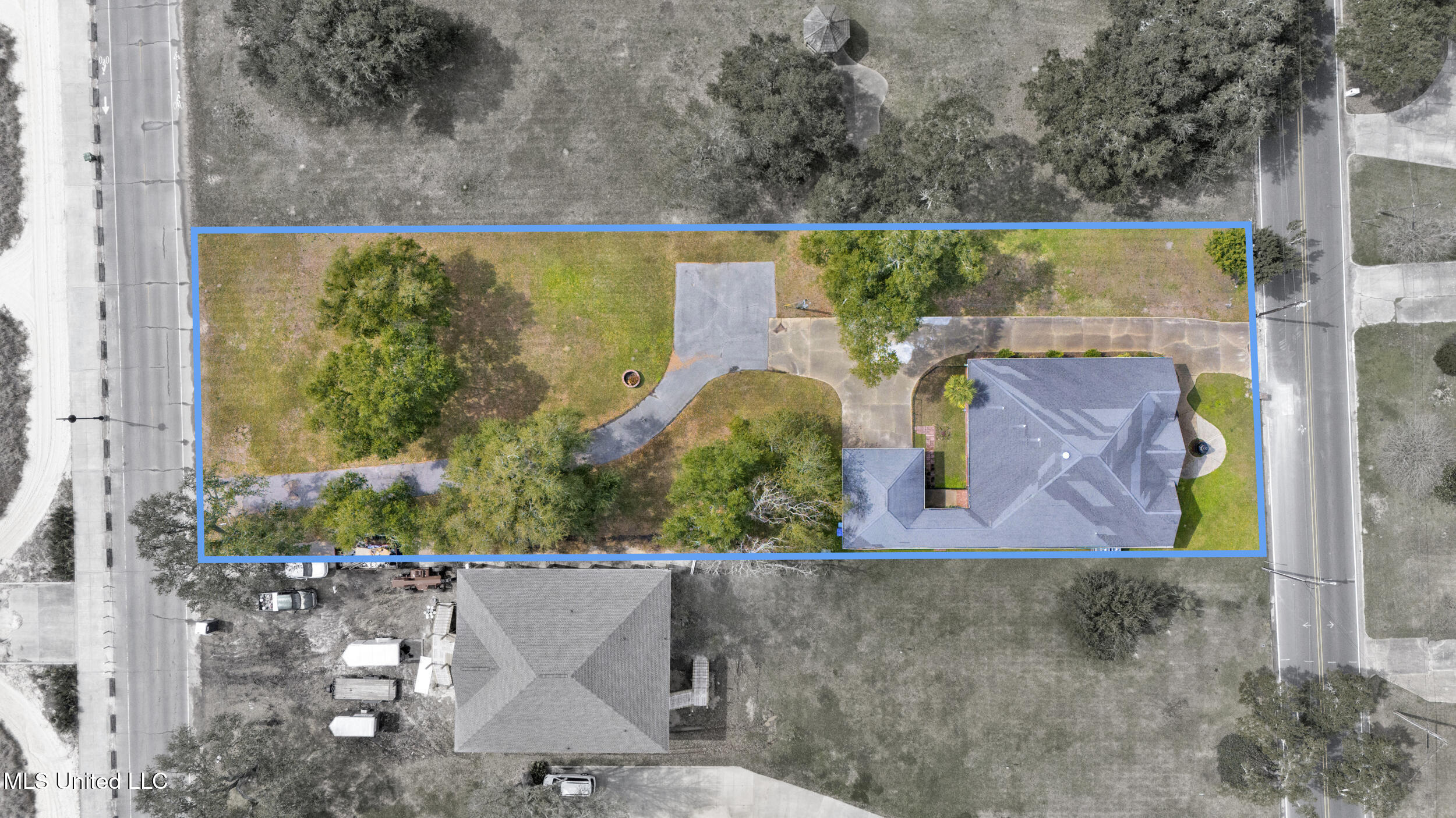 Pascagoula, Mississippi, 39567, United States, 4 Bedrooms Bedrooms, ,3 BathroomsBathrooms,Residential,For Sale,1732005