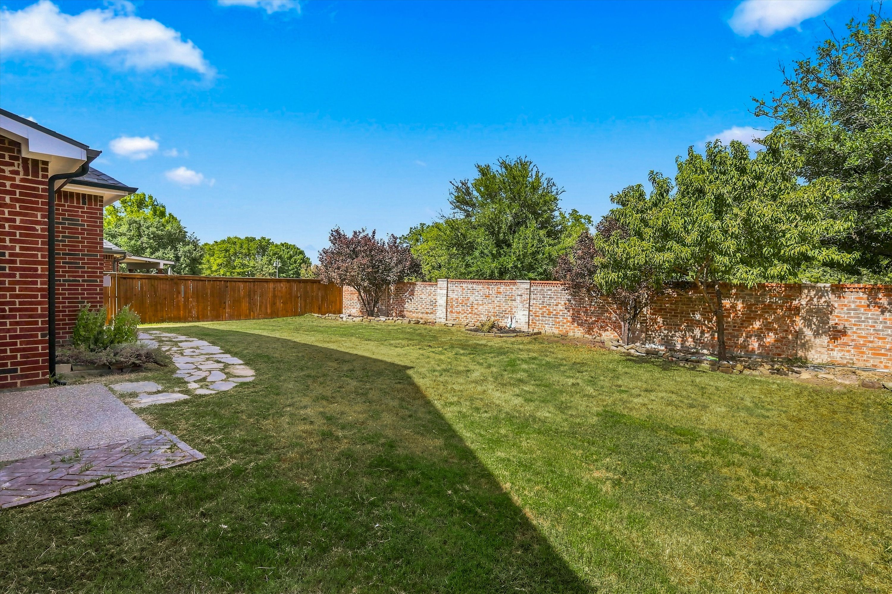  8912 Wyatt Circle, Lantana, TX, 76226 - 物件實景