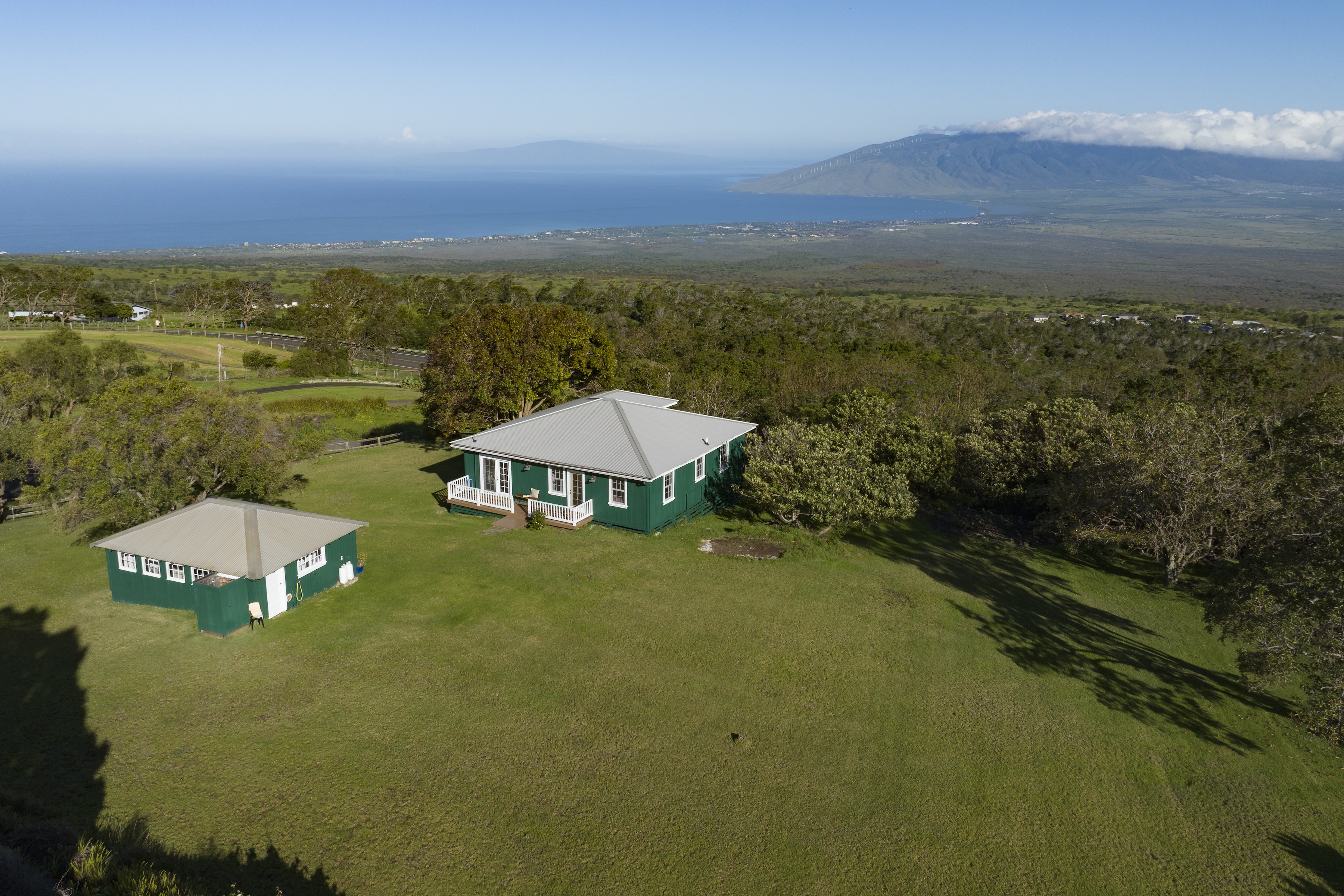 Private Kula estate on expansive acreage with panoramic Maui views - 物件實景