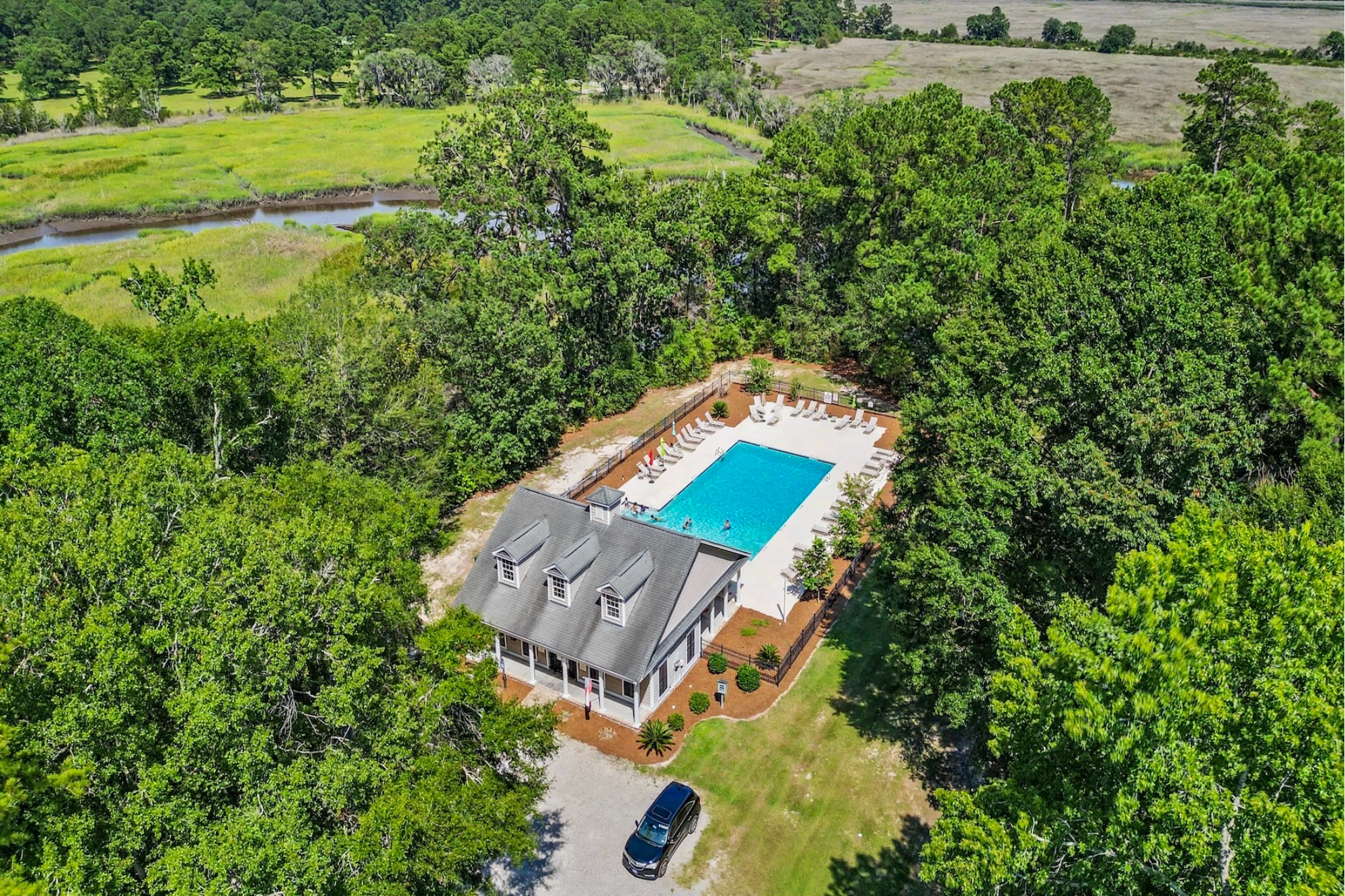  200 Sawgrass Drive - 物件實景