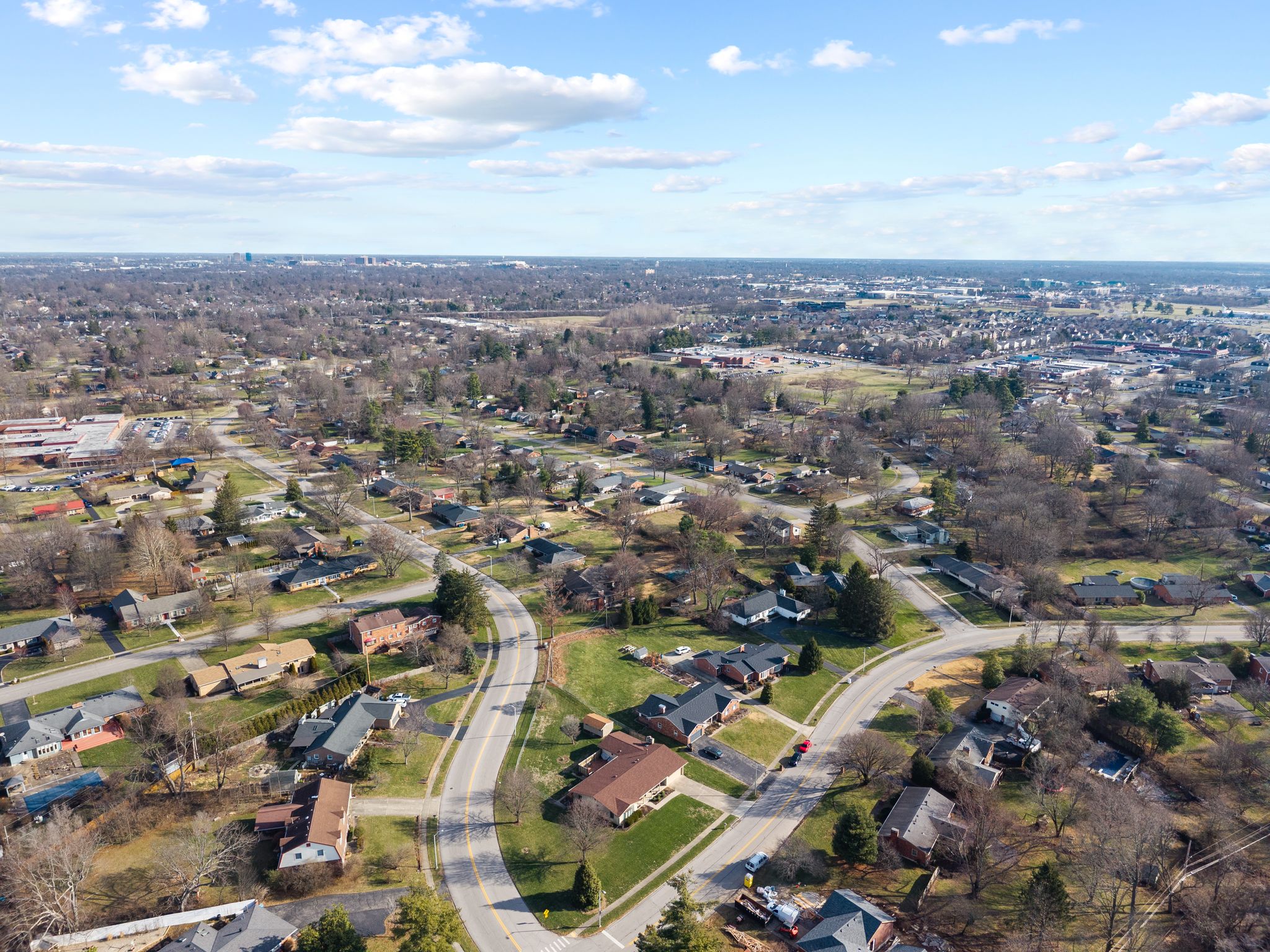  697 Cindy Blair Way - 物件實景