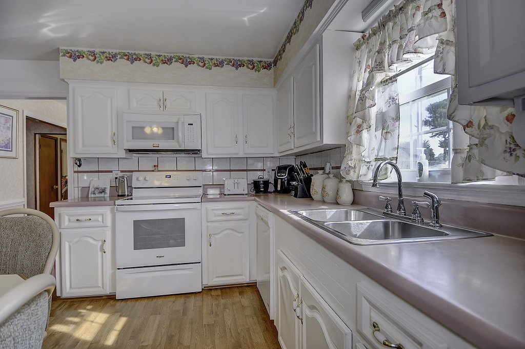 Norfolk, Virginia, 23502, United States, 4 Bedrooms Bedrooms, ,4 BathroomsBathrooms,Residential,For Sale,1974542