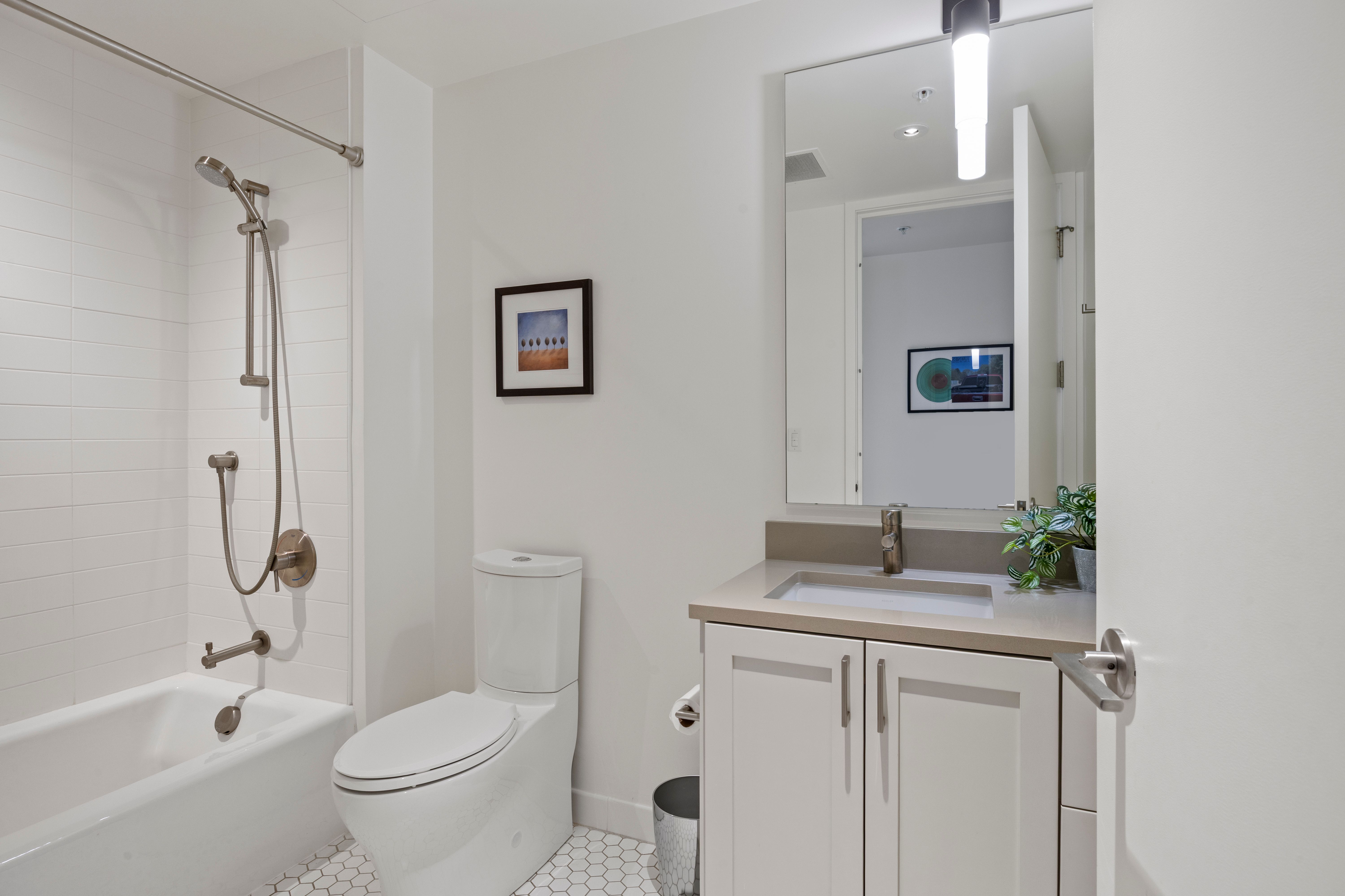  Rare Two-Suite, Three-Bath Coloradan Residence - 物件實景