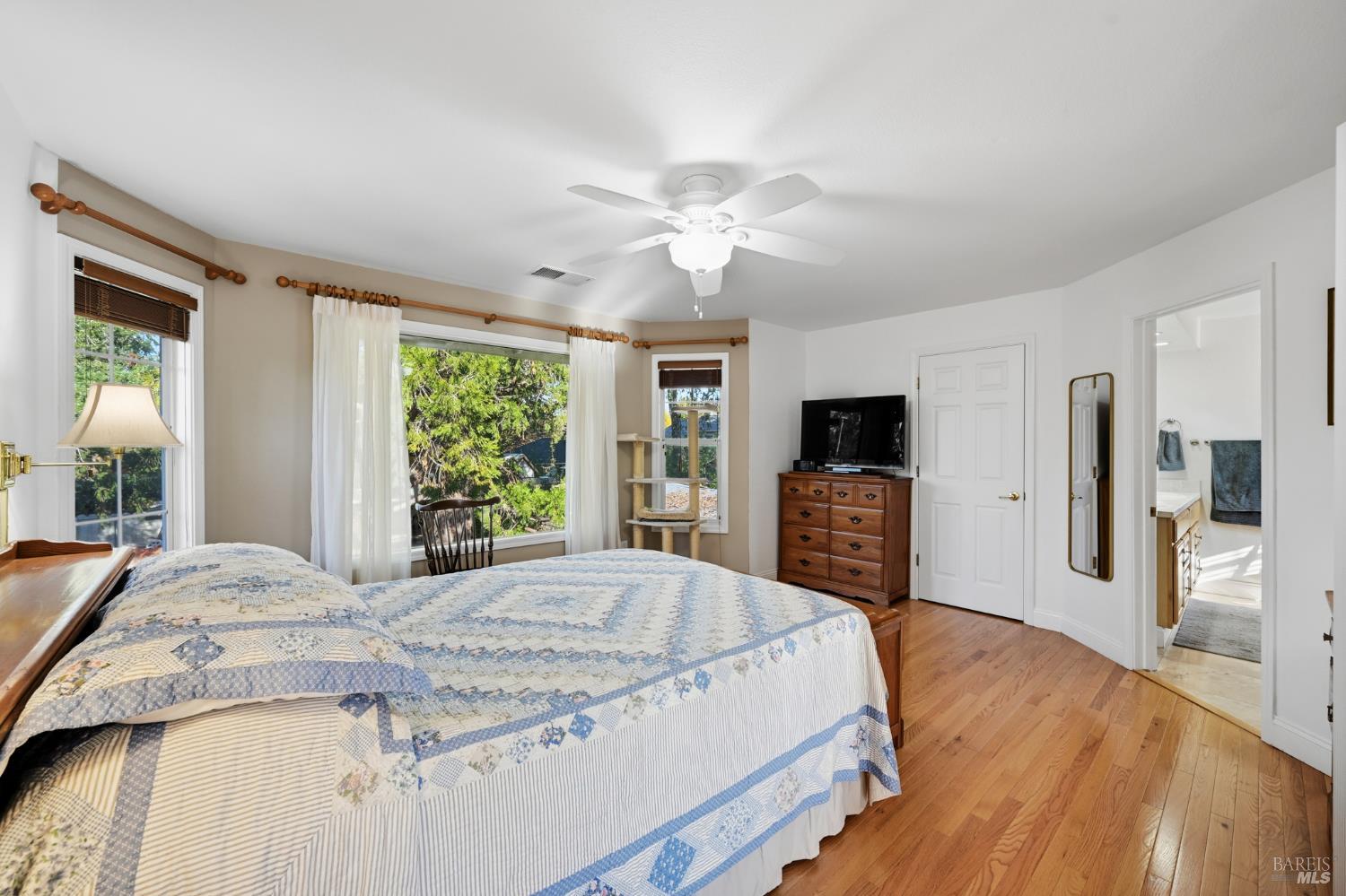 Santa Rosa, California, 95404, United States, 3 Bedrooms Bedrooms, ,2 BathroomsBathrooms,Residential,For Sale,2001731