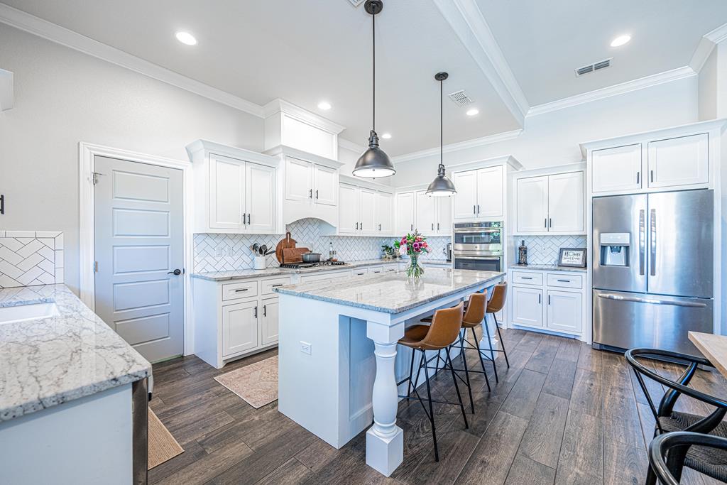 Midland, Texas, 79707, United States, 4 Bedrooms Bedrooms, ,3 BathroomsBathrooms,Residential,For Sale,1989099