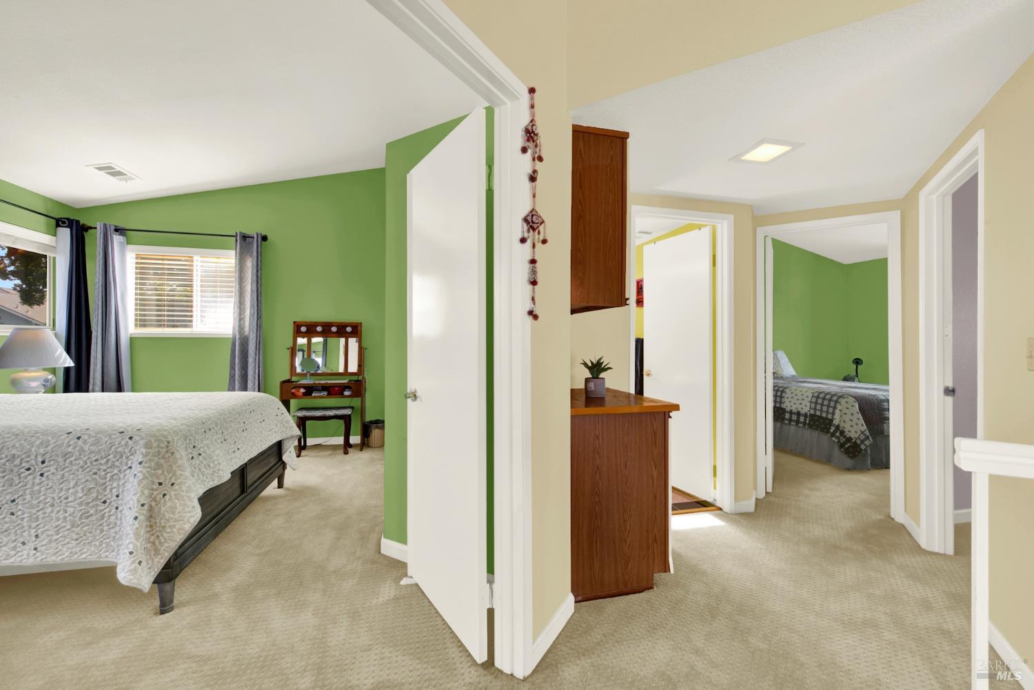 Dixon, California, 95620, United States, 4 Bedrooms Bedrooms, ,3 BathroomsBathrooms,Residential,For Sale,1987907