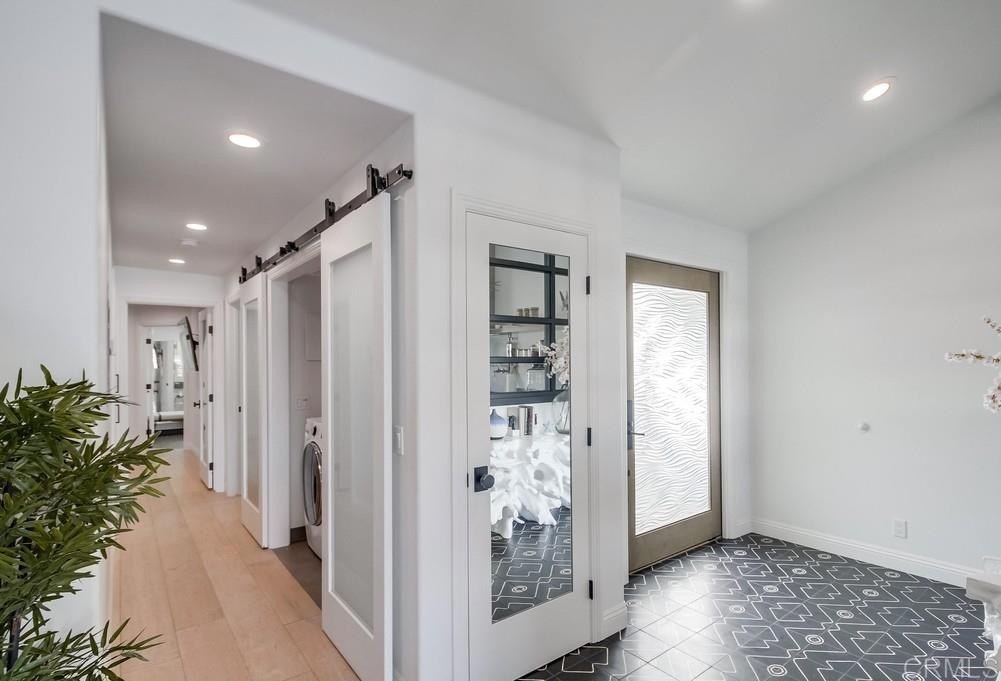 Coronado, California, 92118, United States, 2 Bedrooms Bedrooms, ,2 BathroomsBathrooms,Residential,For Sale,1794986