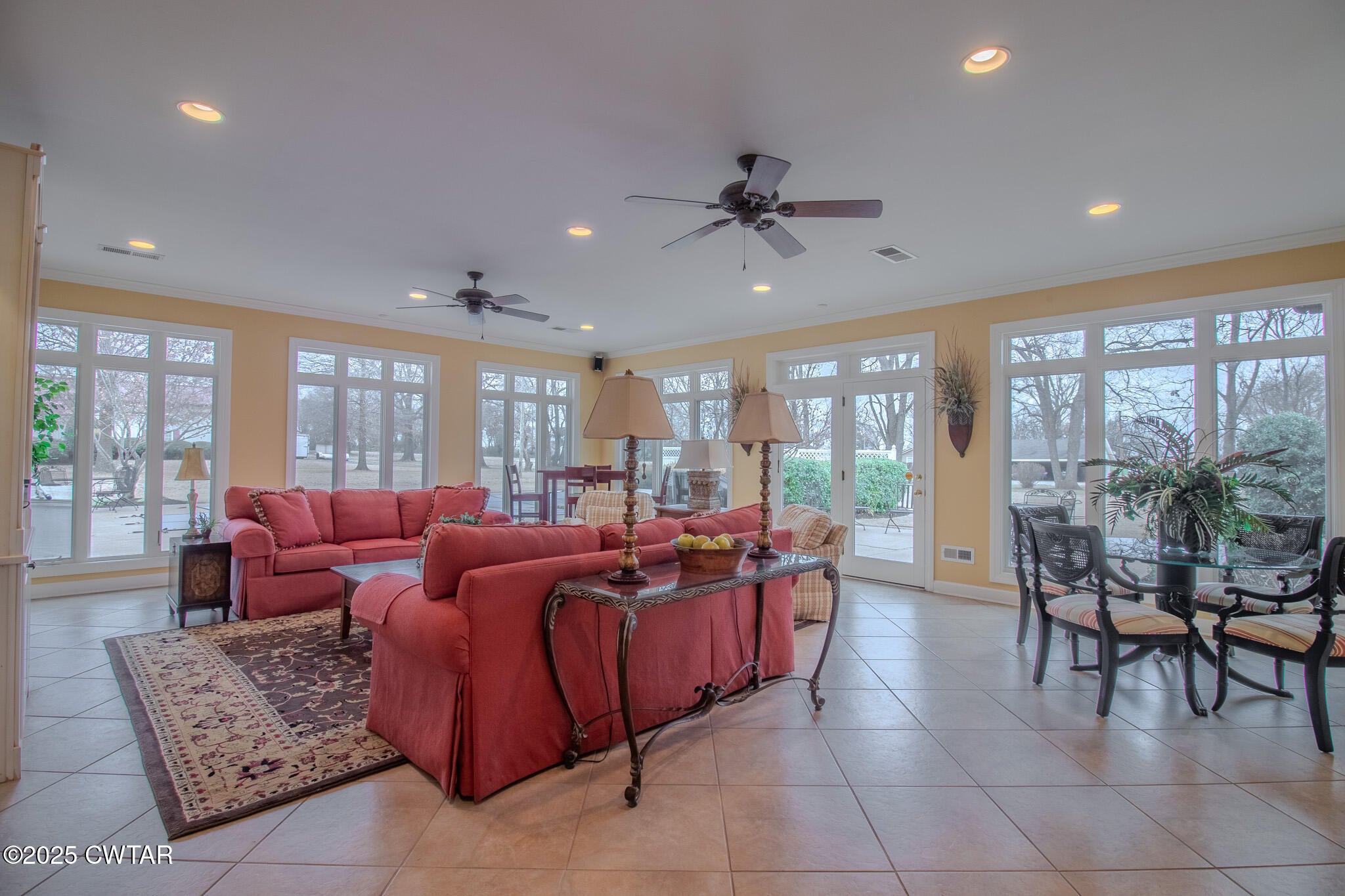 Brownsville, Tennessee, 38012, United States, 5 Bedrooms Bedrooms, ,4 BathroomsBathrooms,Residential,For Sale,1894795