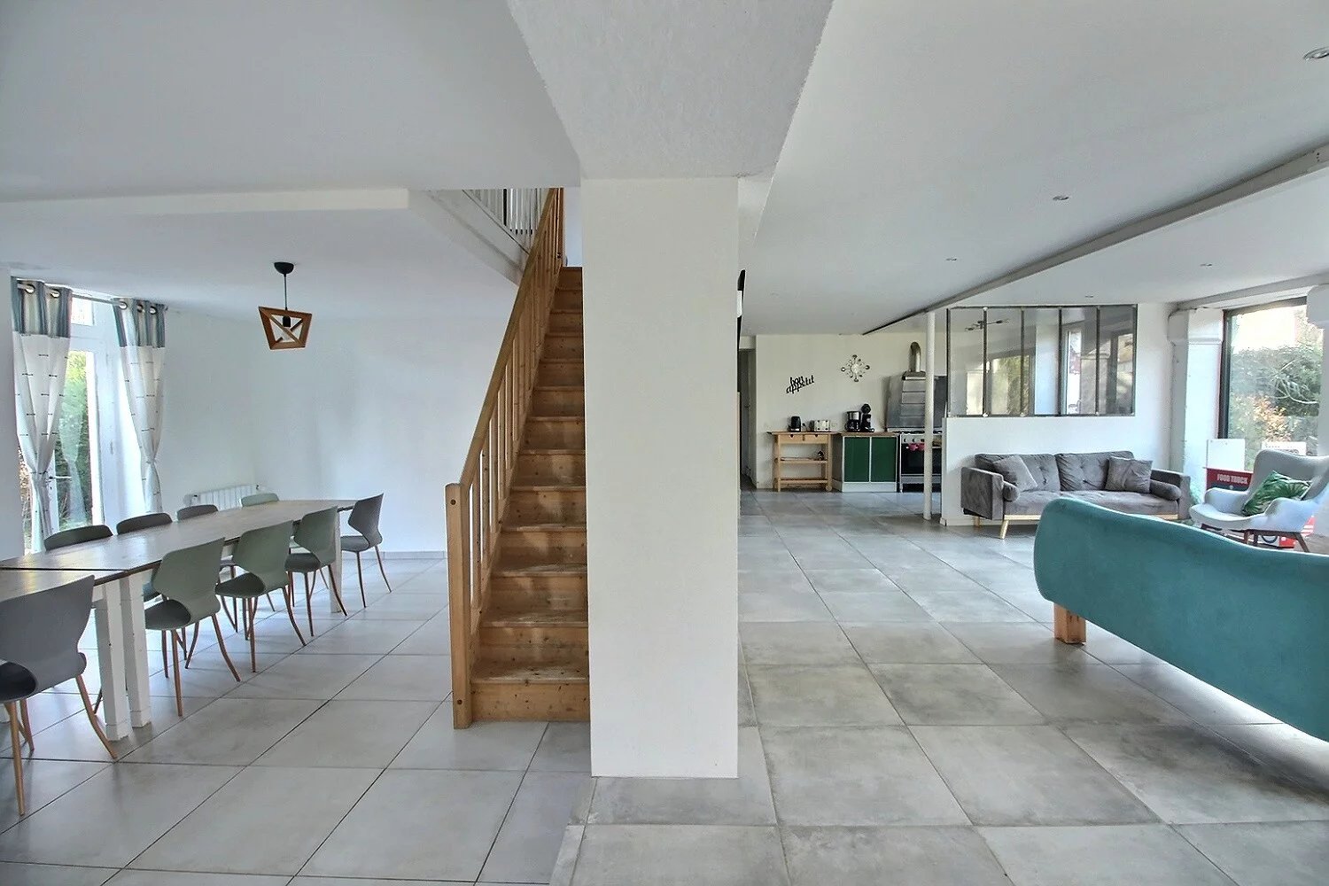 Saubrigues, New Aquitaine, 40230, FR, 6 Bedrooms Bedrooms, ,9 BathroomsBathrooms,Residential,For Sale,1997136