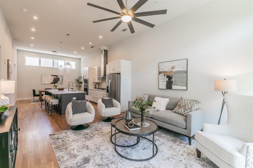 Dallas, Texas, 75204, United States, 3 Bedrooms Bedrooms, ,4 BathroomsBathrooms,Residential,For Sale,1848953