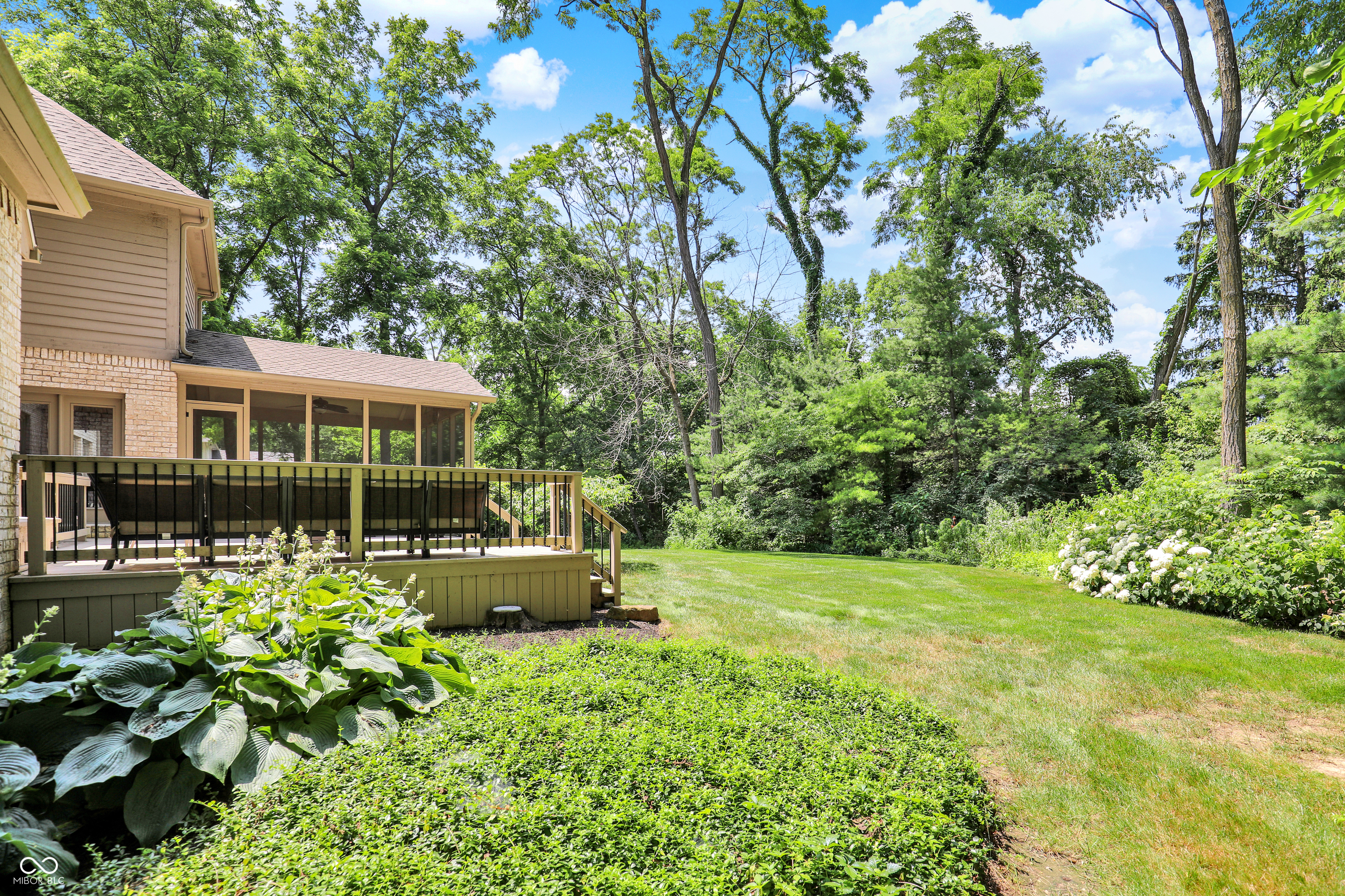 Zionsville, Indiana, 46077, United States, 5 Bedrooms Bedrooms, ,5 BathroomsBathrooms,Residential,For Sale,1978641