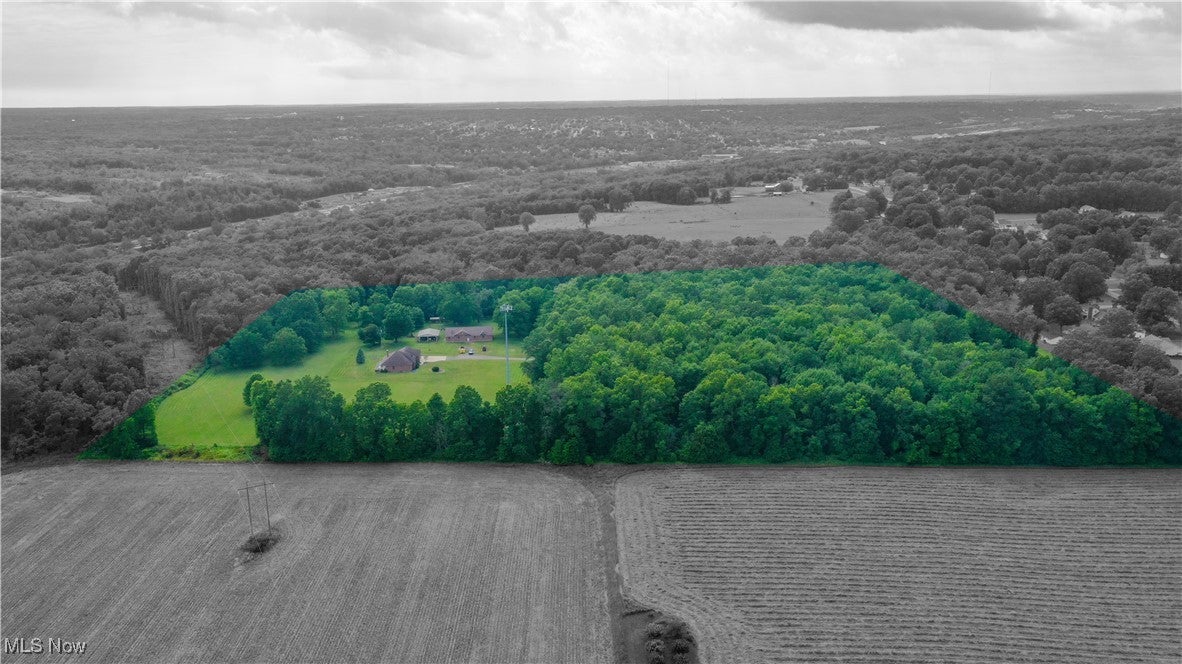 Lowellville, Ohio, 44436, United States, 3 Bedrooms Bedrooms, ,2 BathroomsBathrooms,Residential,For Sale,1984075